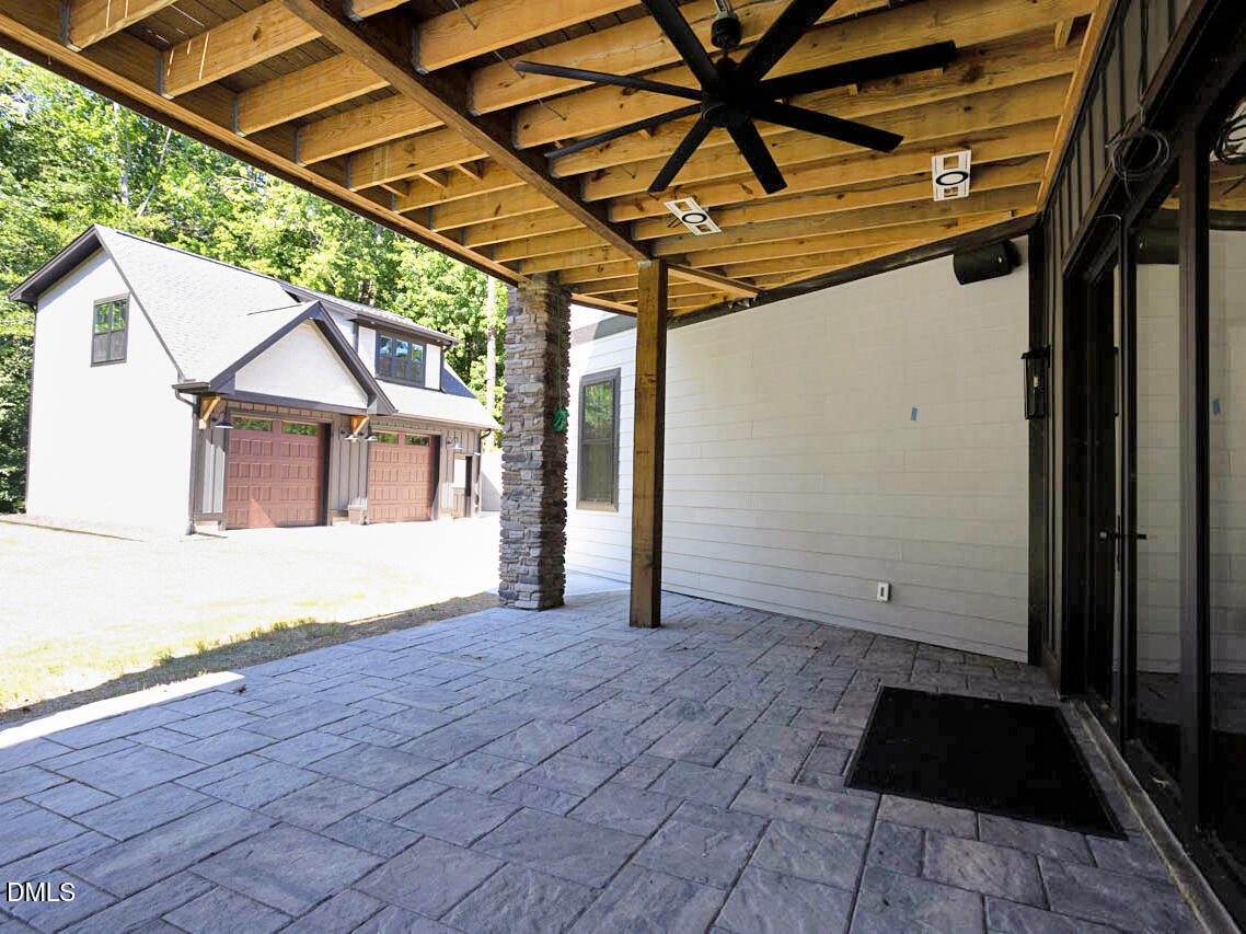 main property photo 75