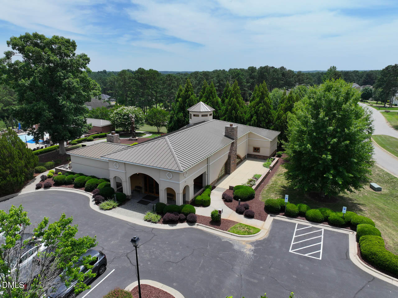 main property photo 89