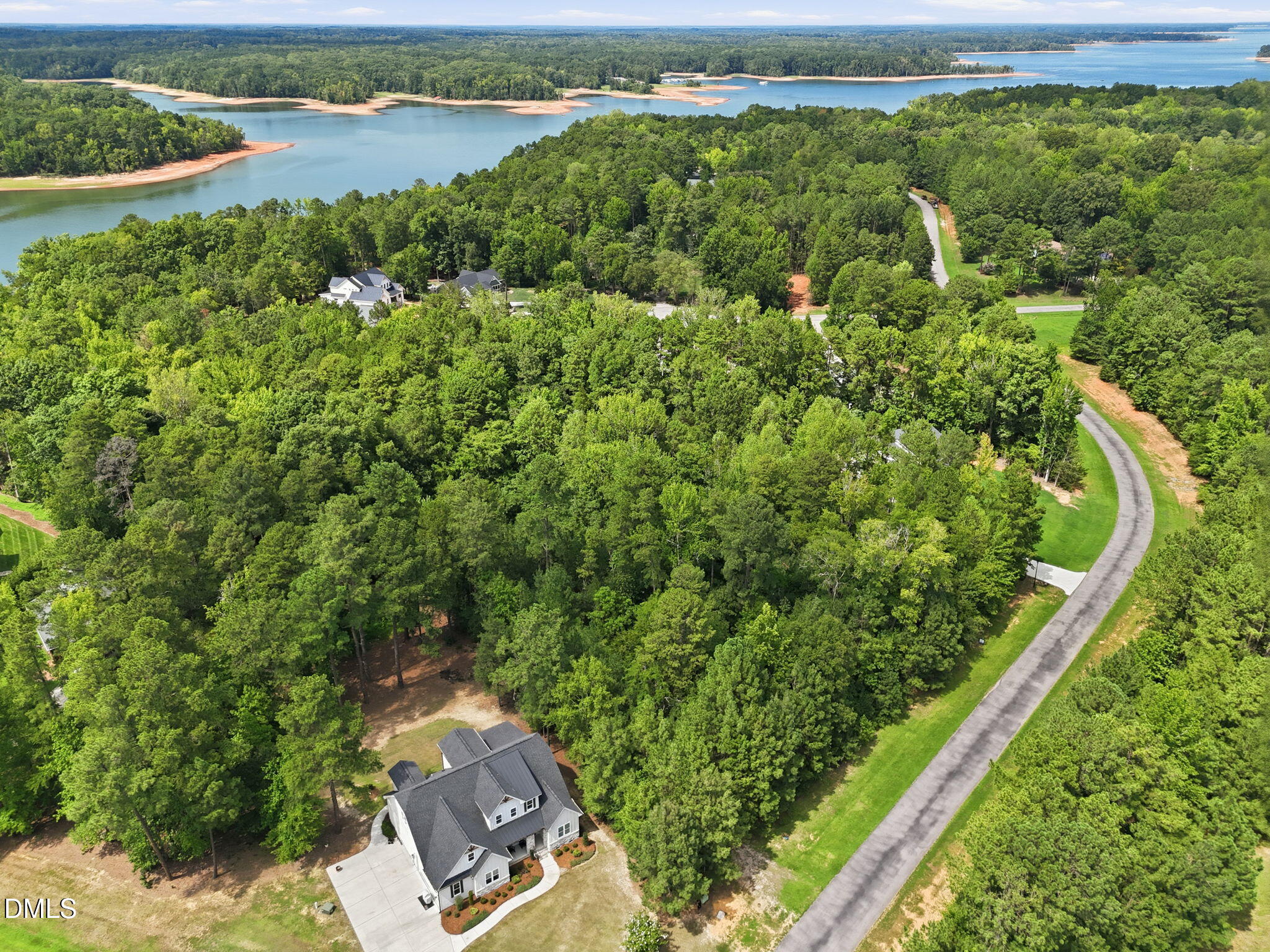 main property photo 20