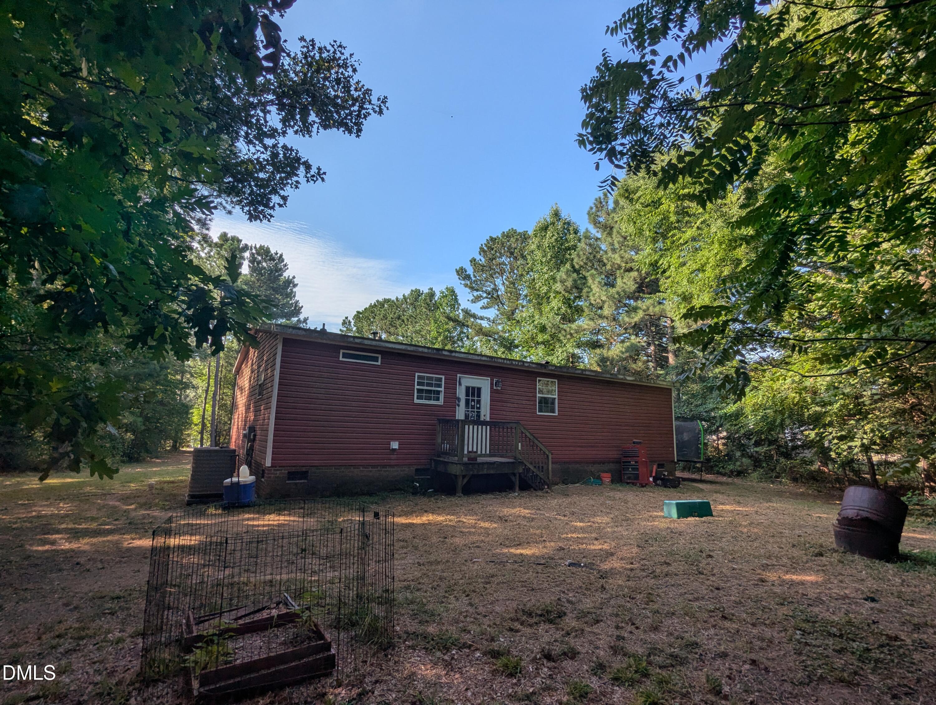 main property photo 11