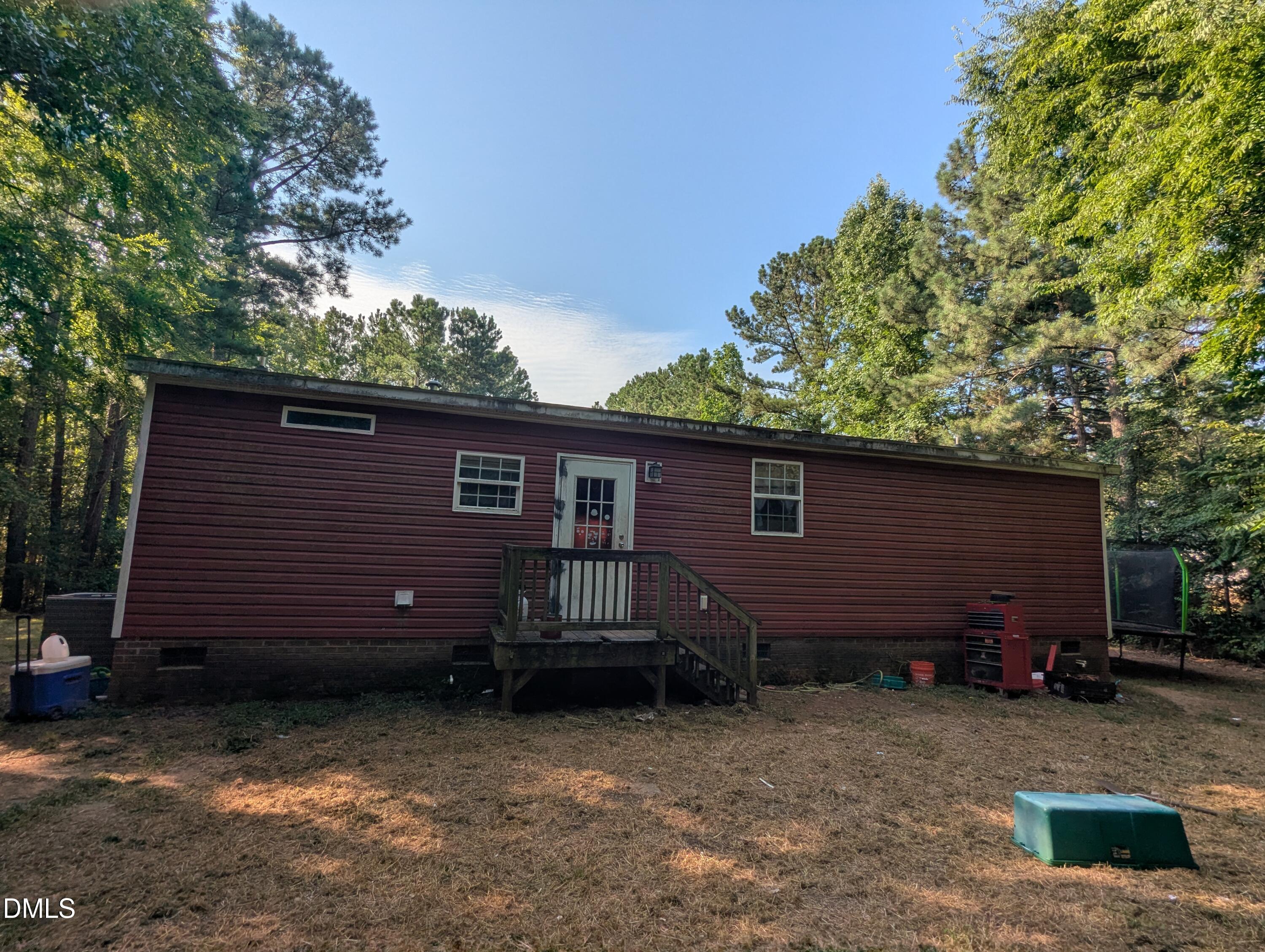 main property photo 13