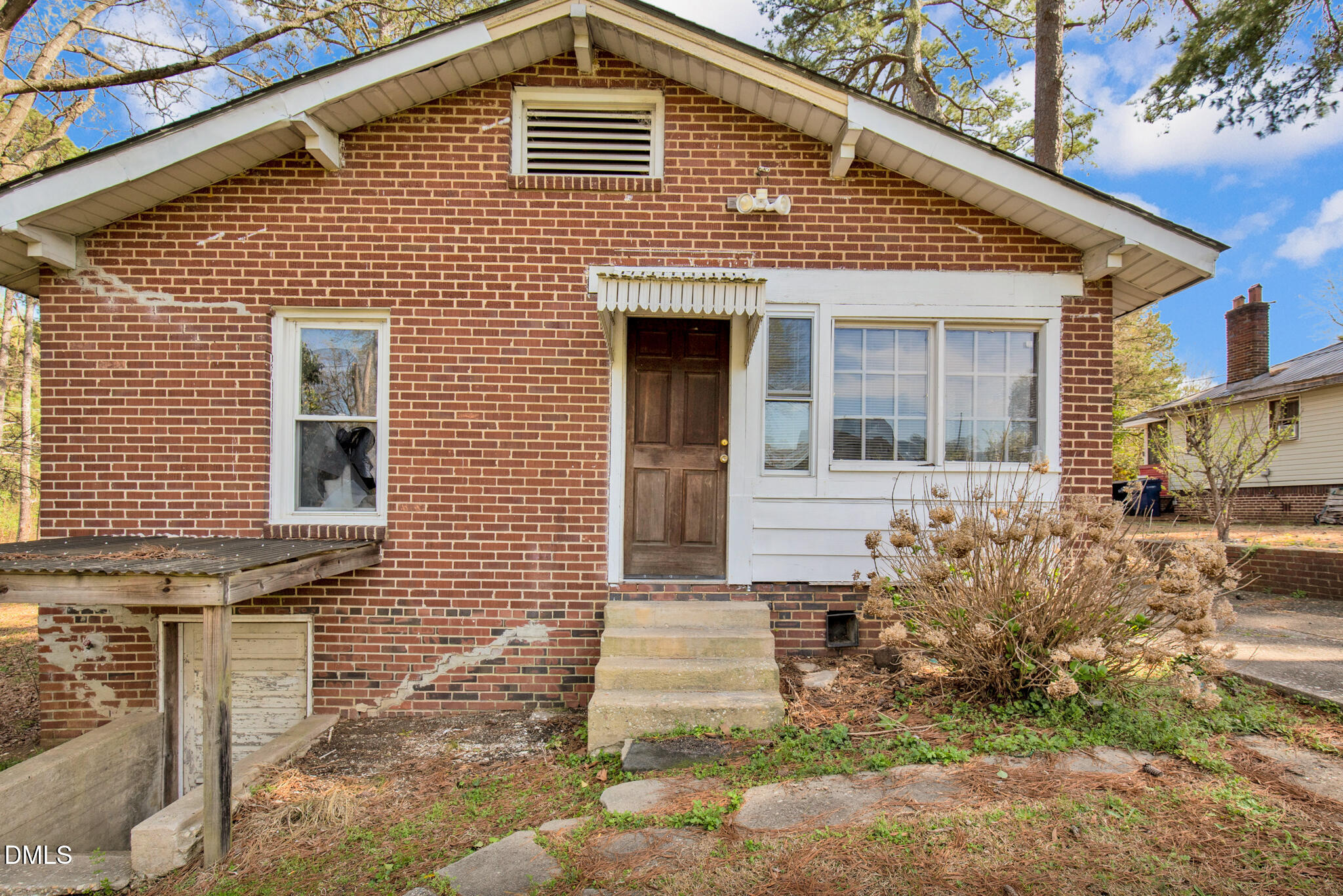 main property photo 21