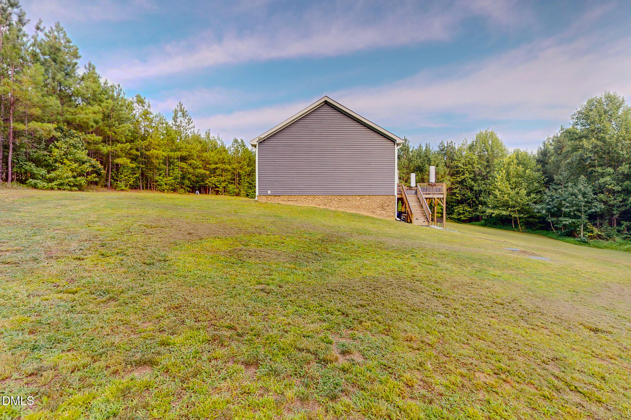 main property photo 46