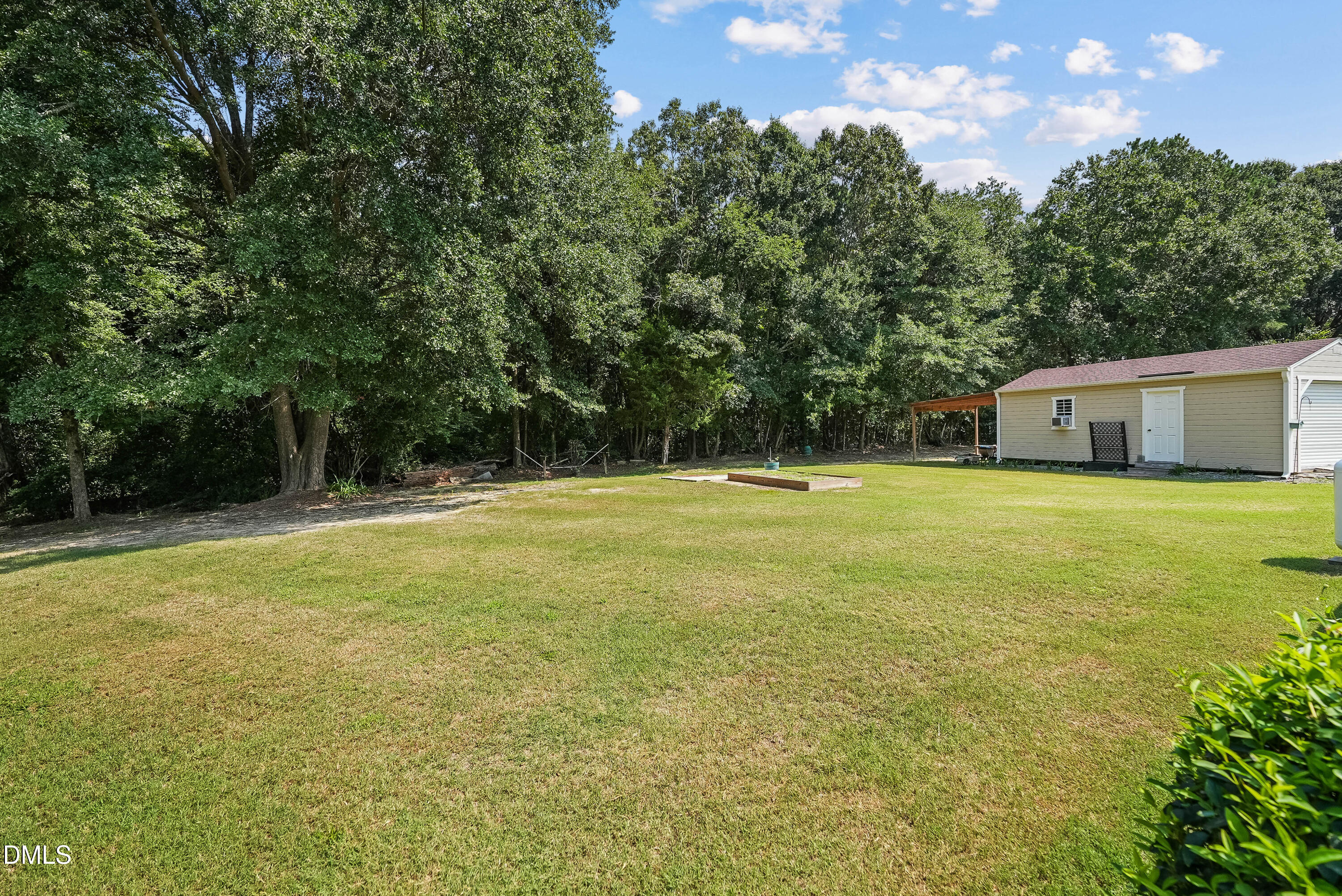 main property photo 43