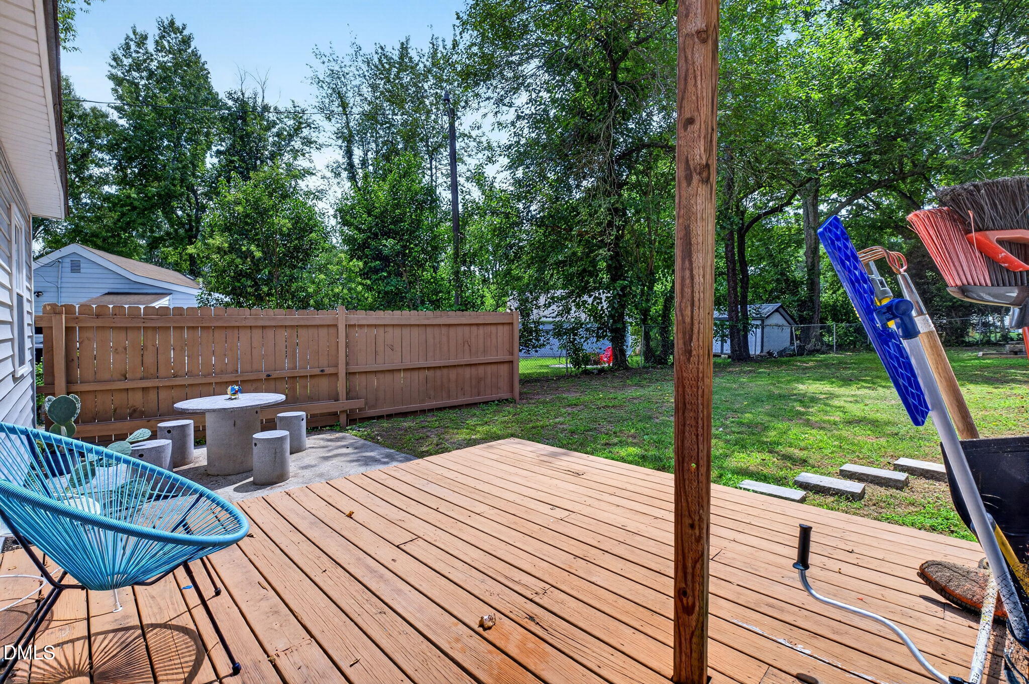 main property photo 26