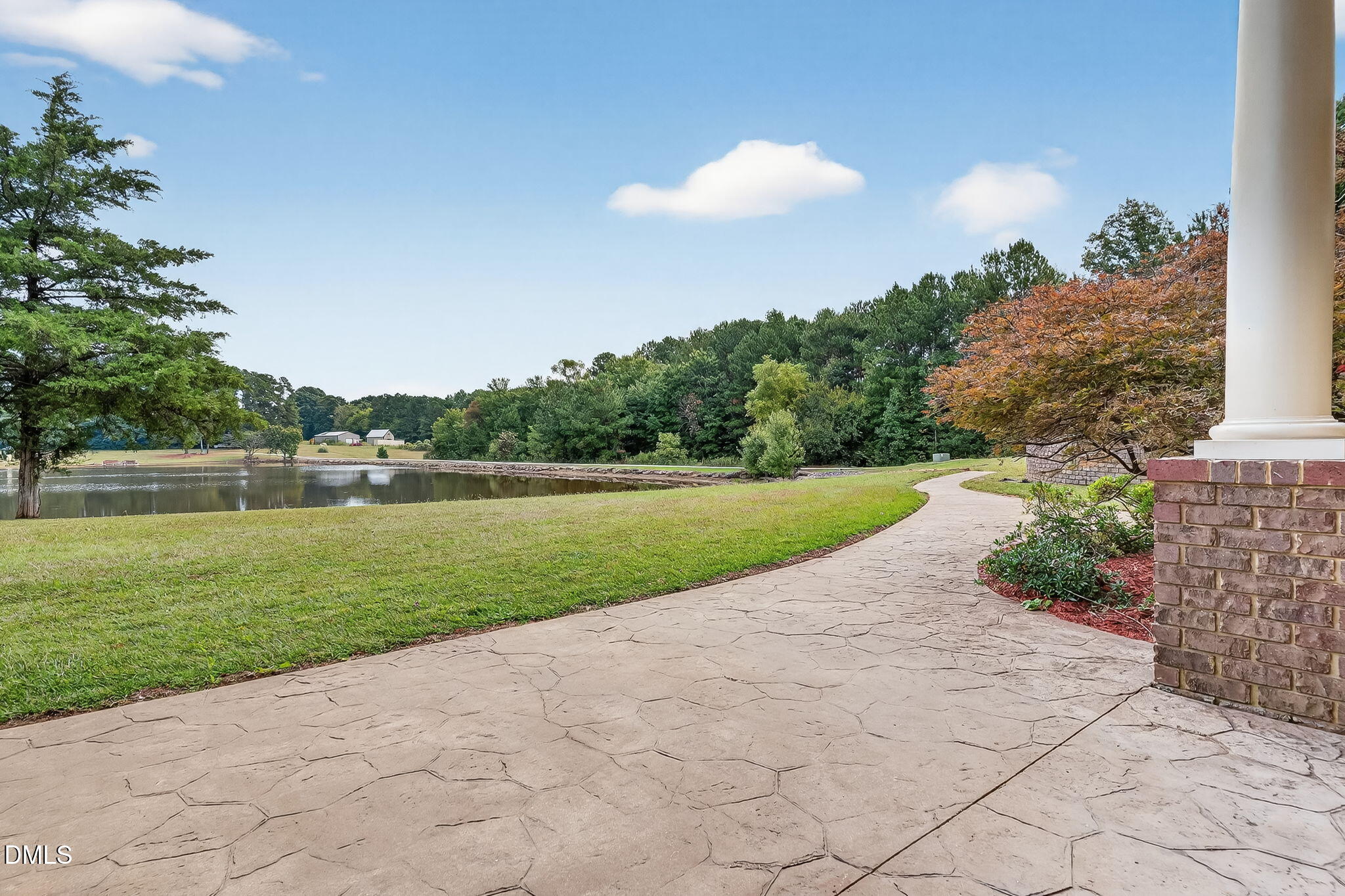 main property photo 60