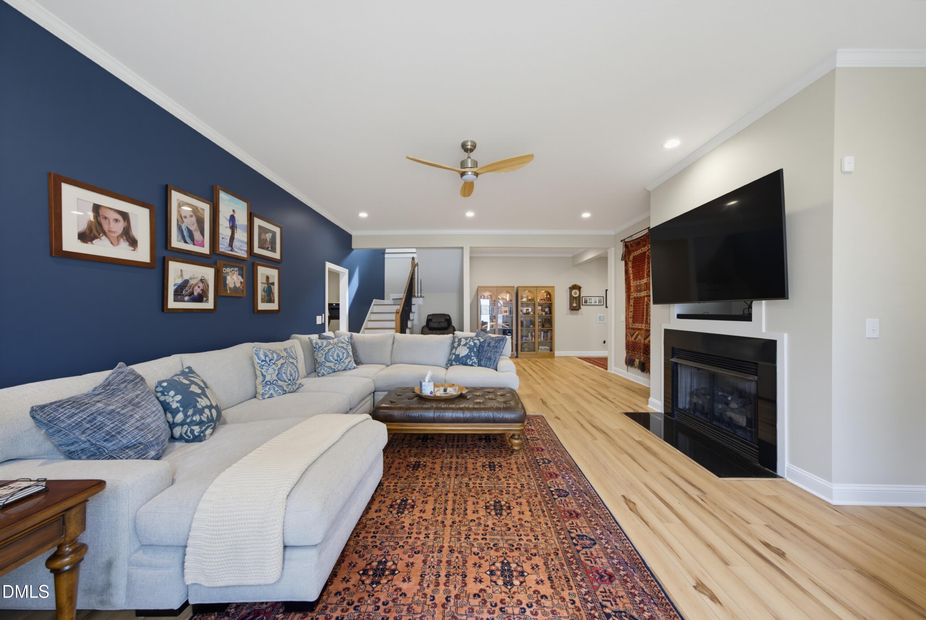 main property photo 51