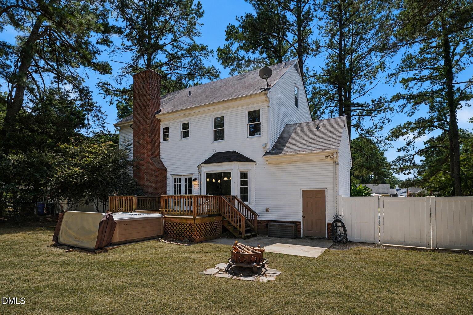 main property photo 3