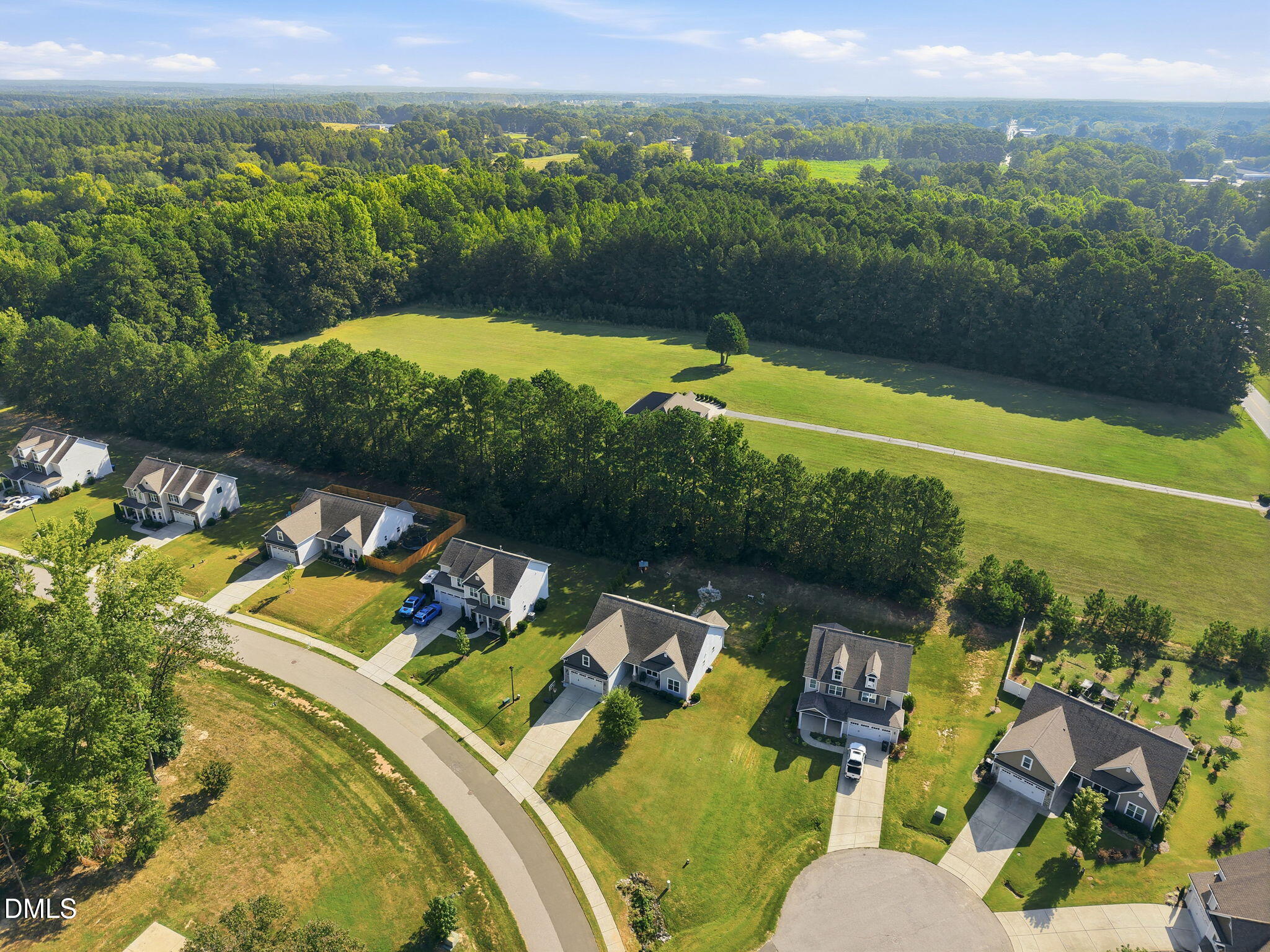 main property photo 45