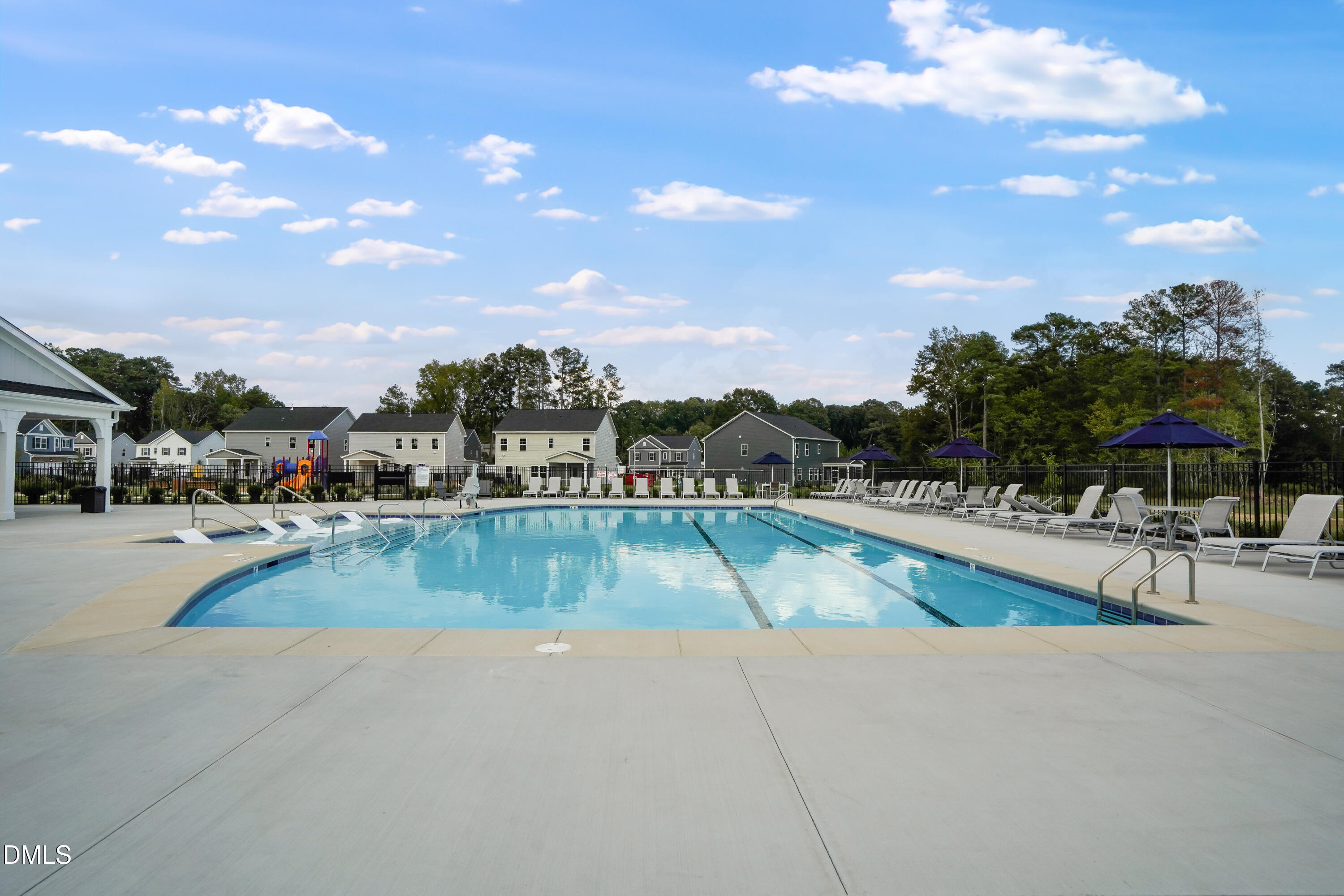 main property photo 60