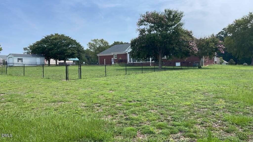 main property photo 58