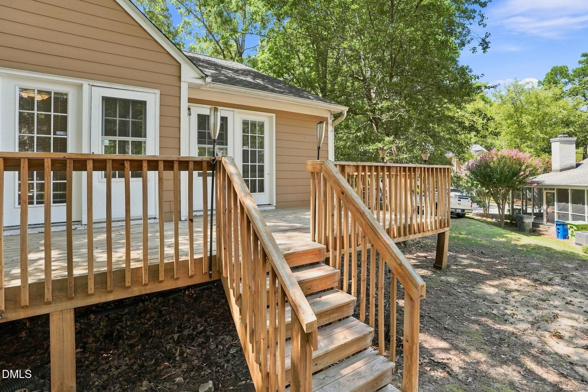 main property photo 41