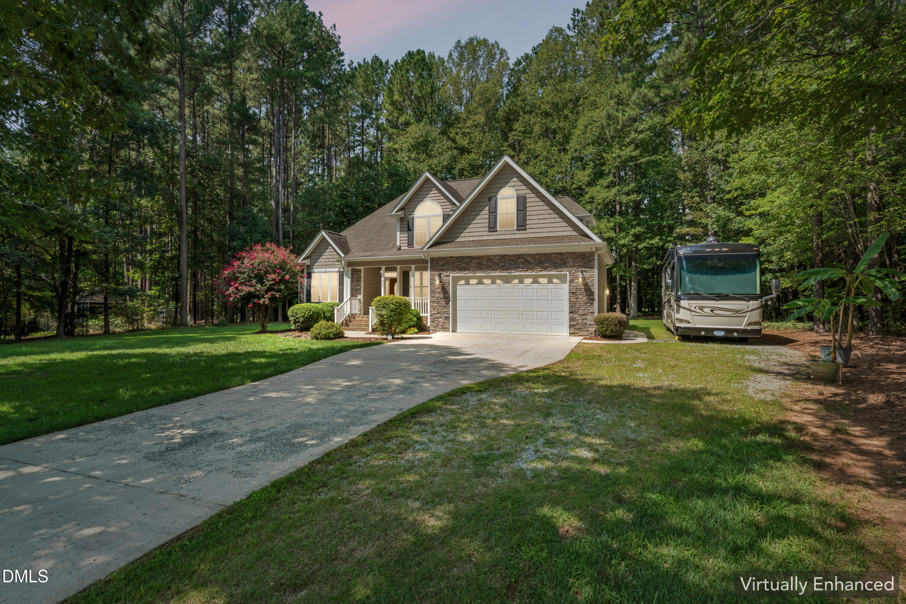 main property photo 46
