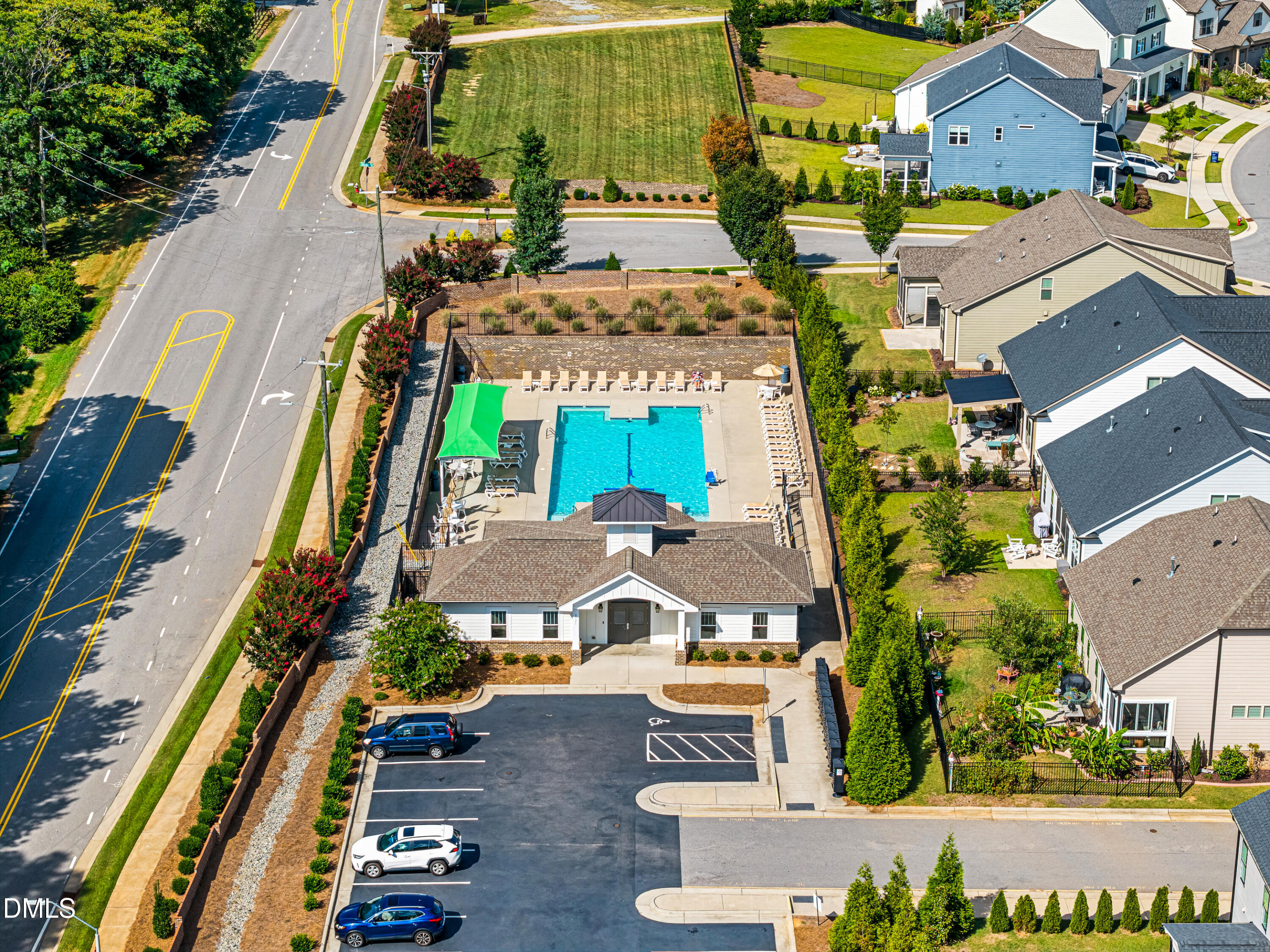 main property photo 48