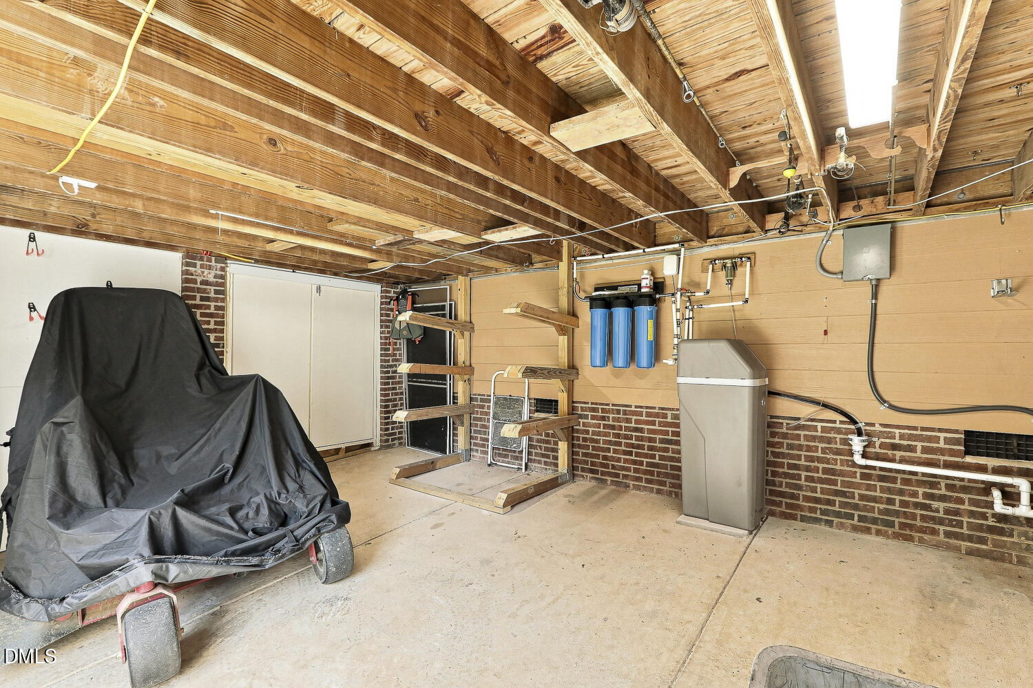 main property photo 66