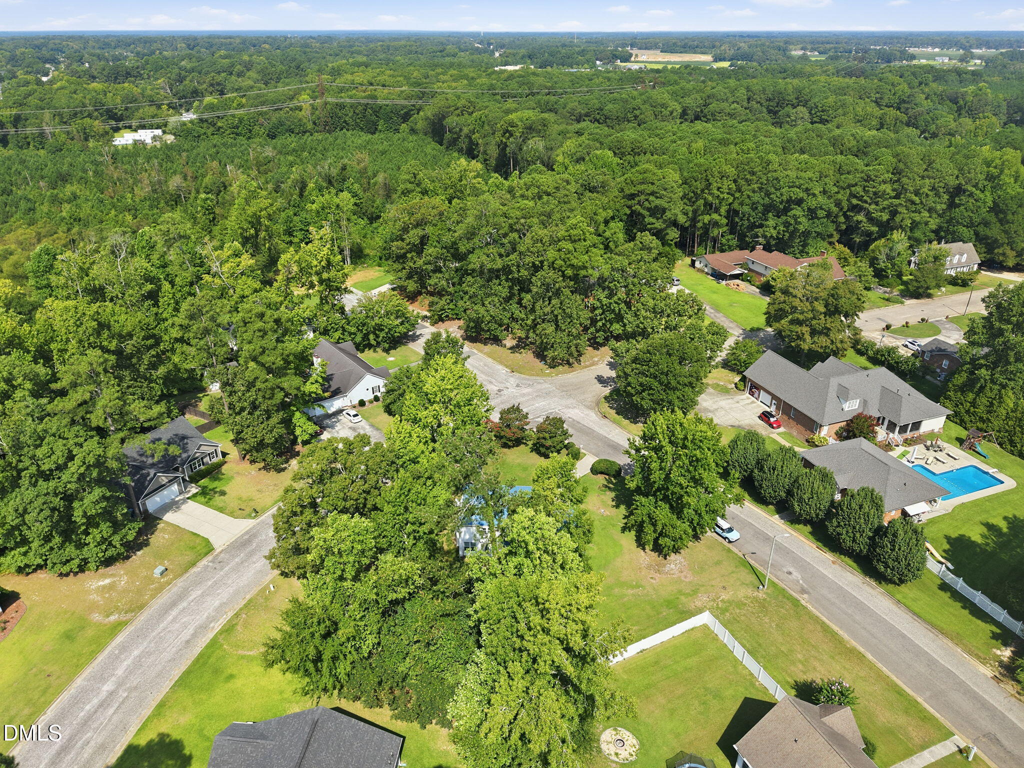 main property photo 47