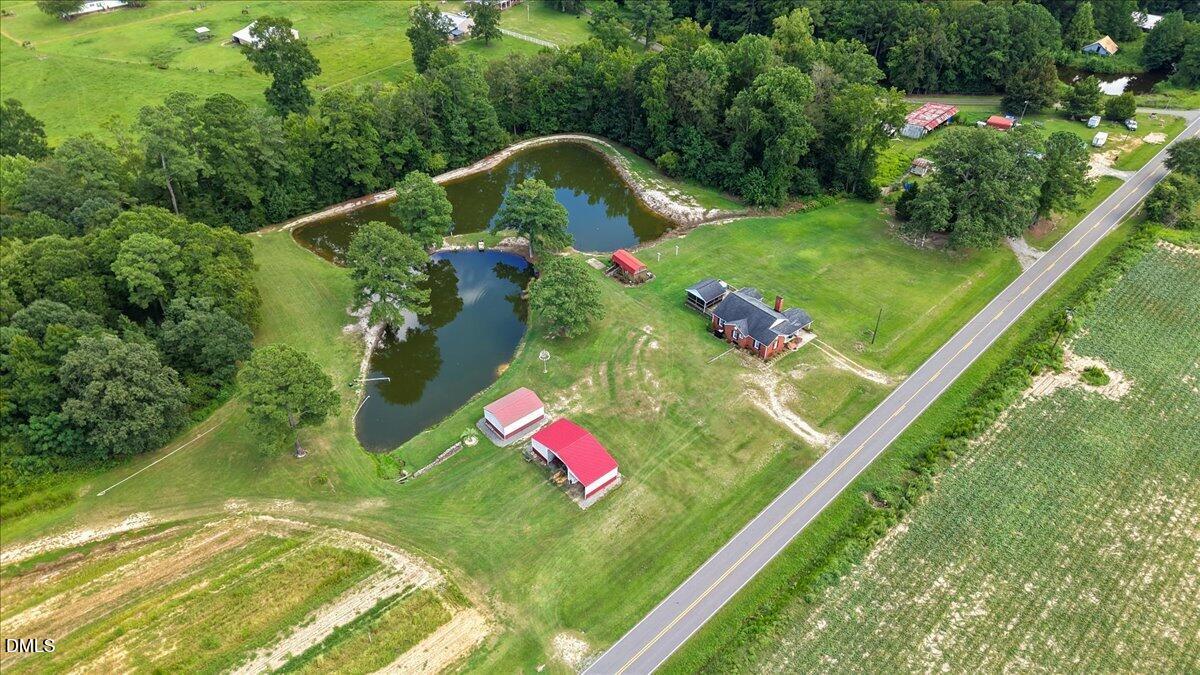 main property photo 49