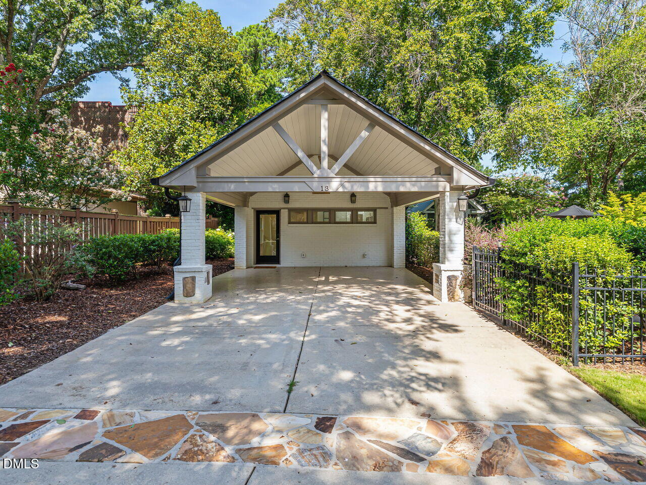 main property photo 46
