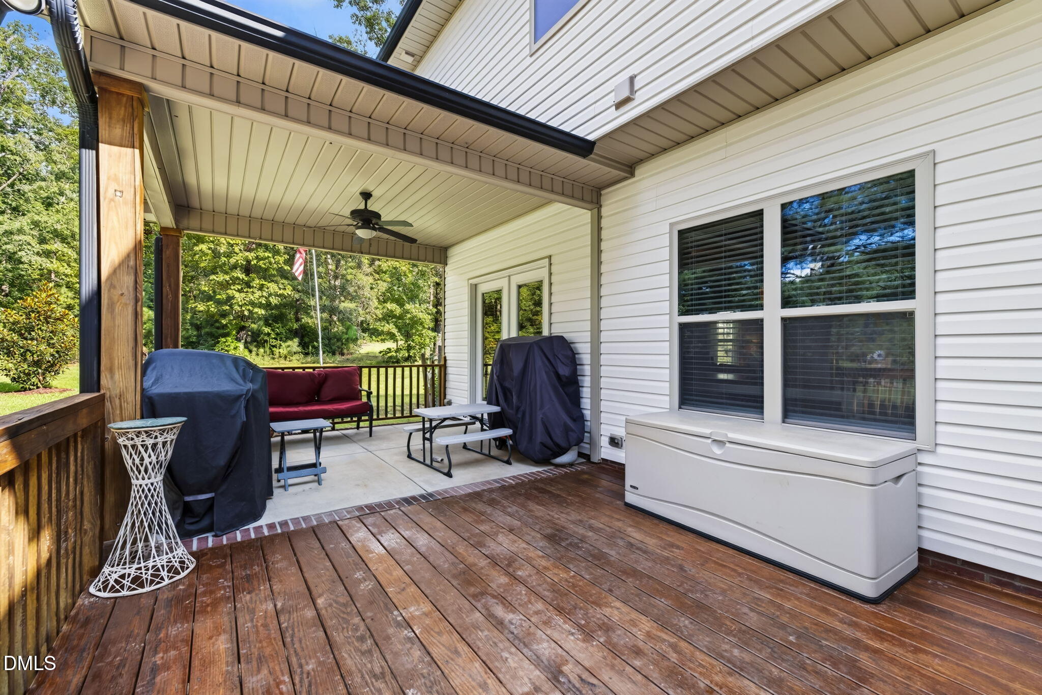 main property photo 45