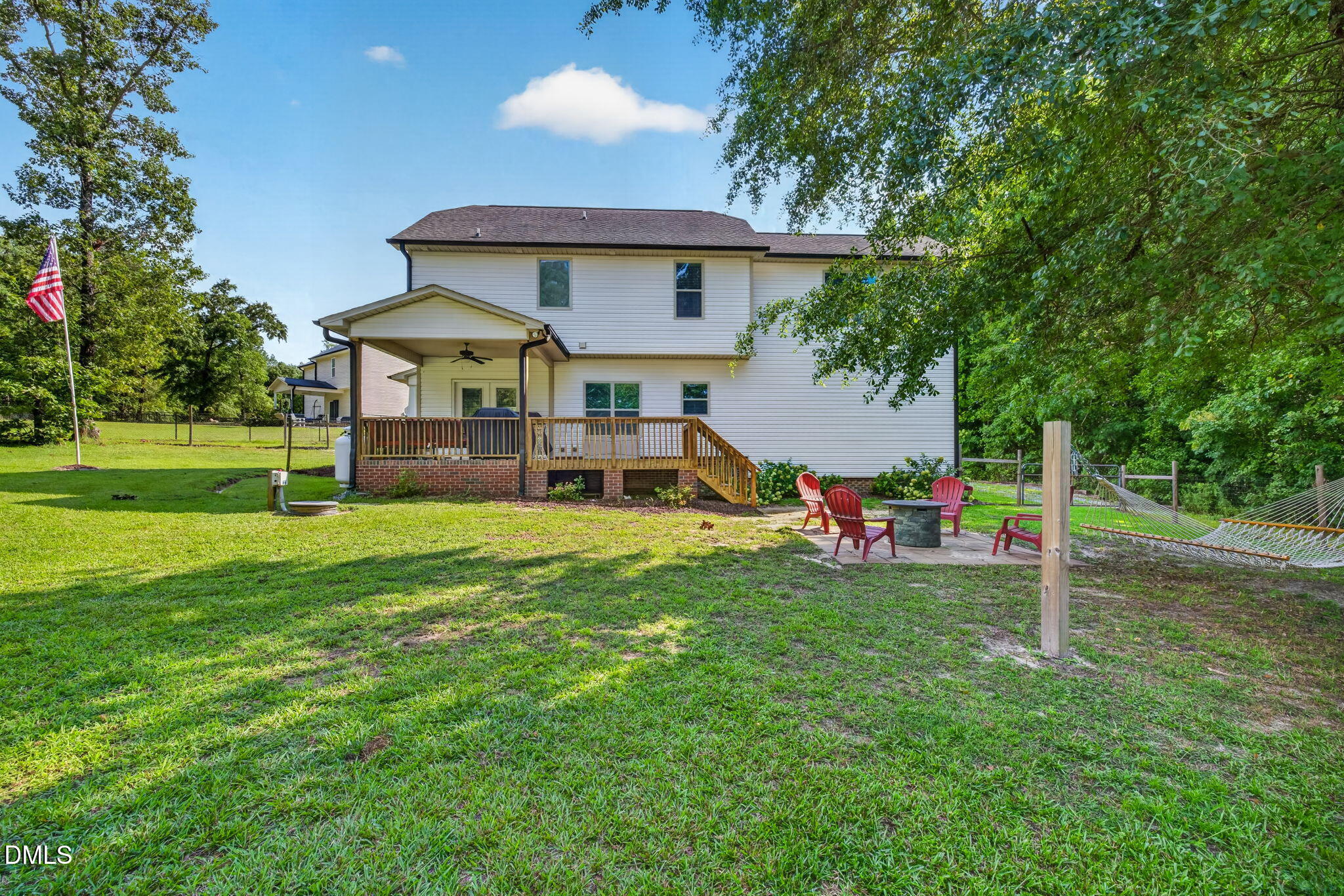 main property photo 47