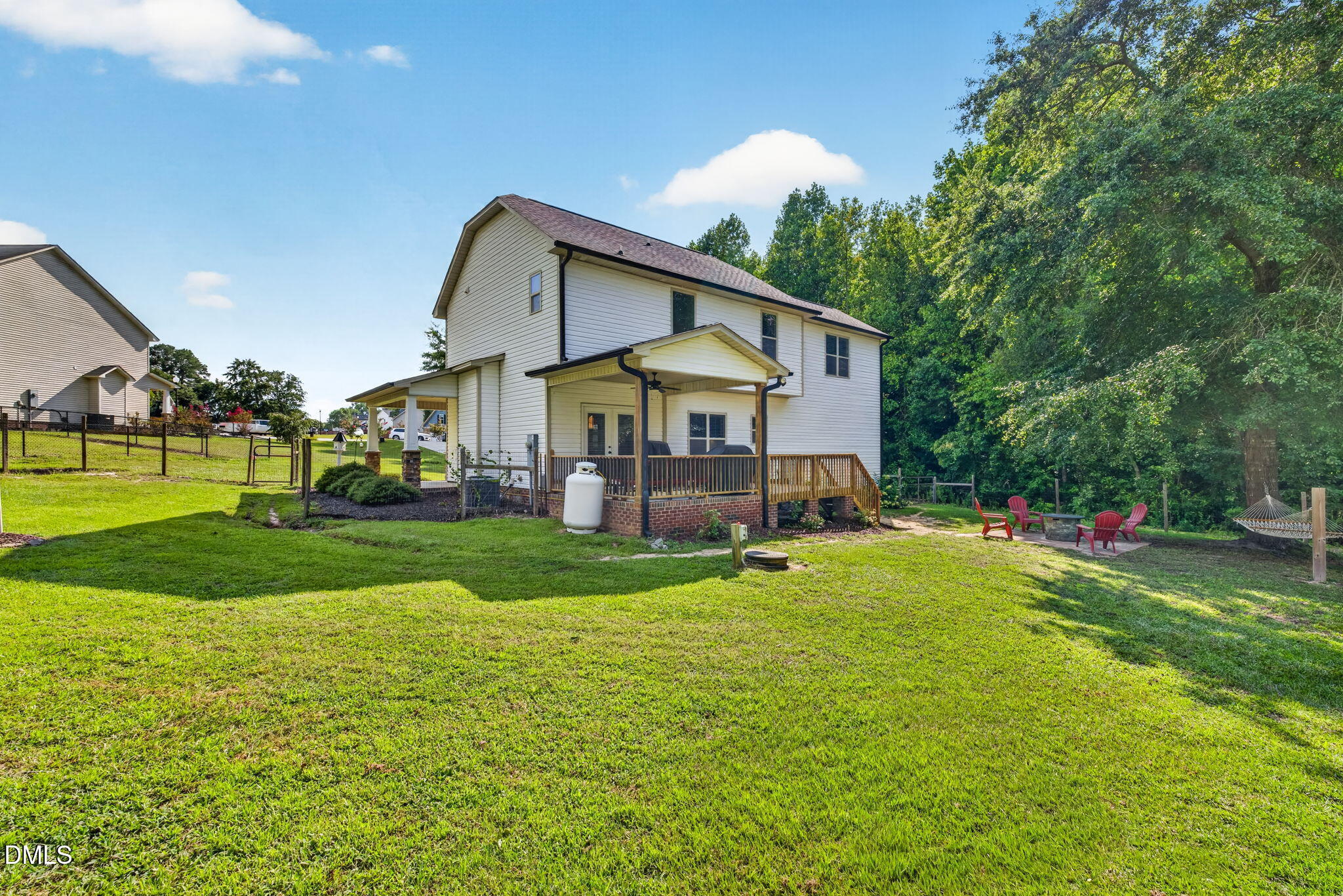main property photo 49