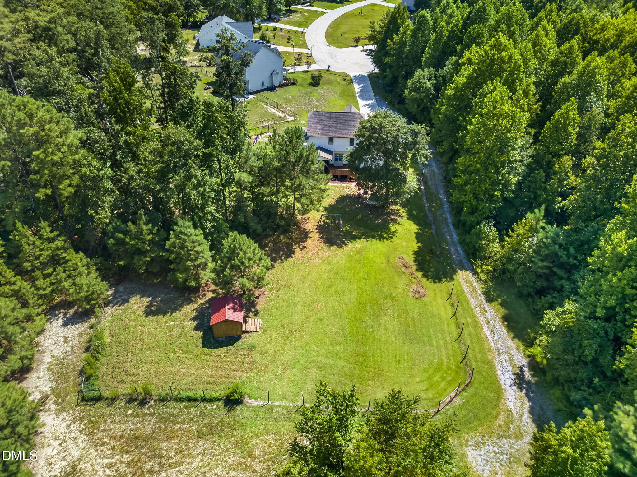 main property photo 59