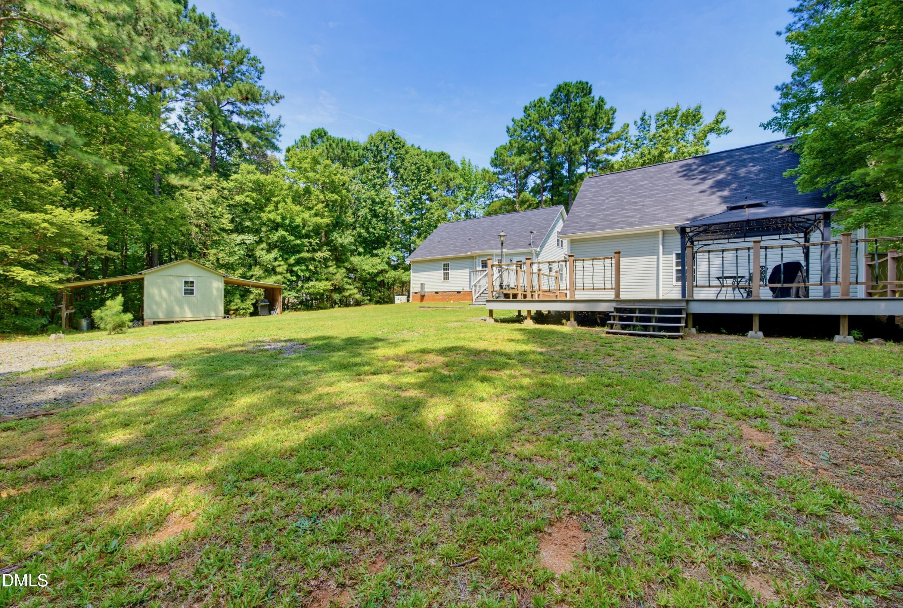 main property photo 31
