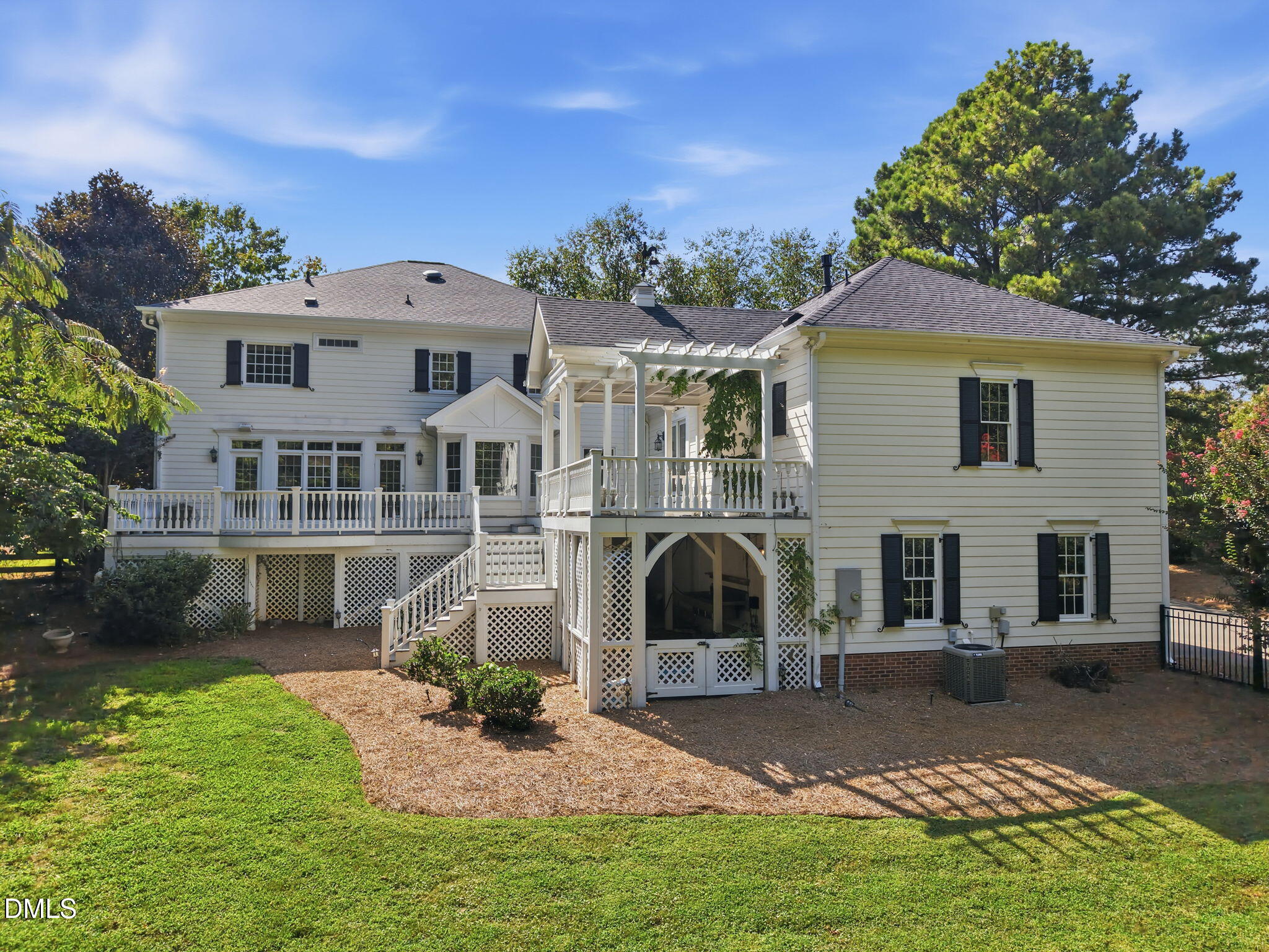 main property photo 60
