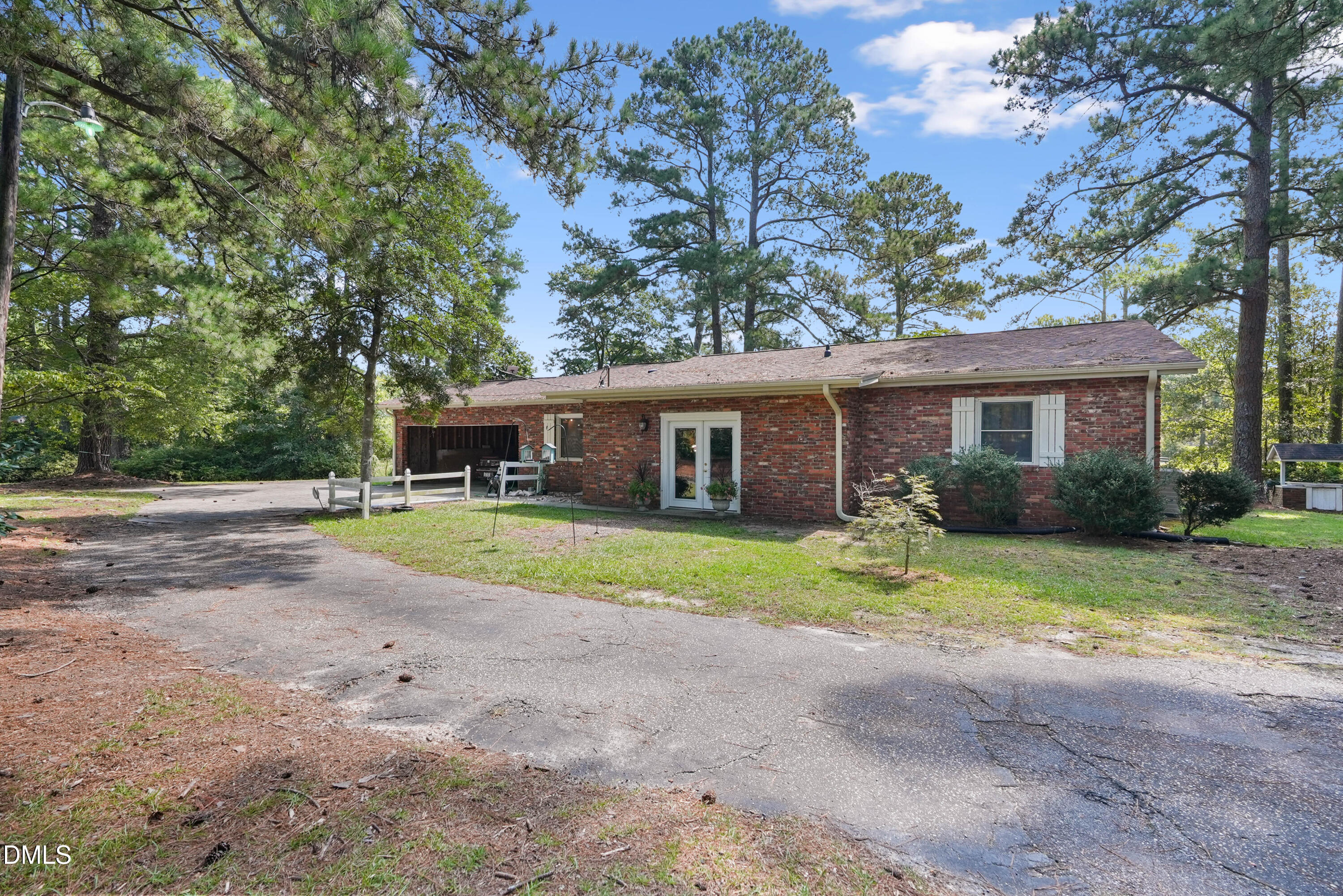 main property photo 26