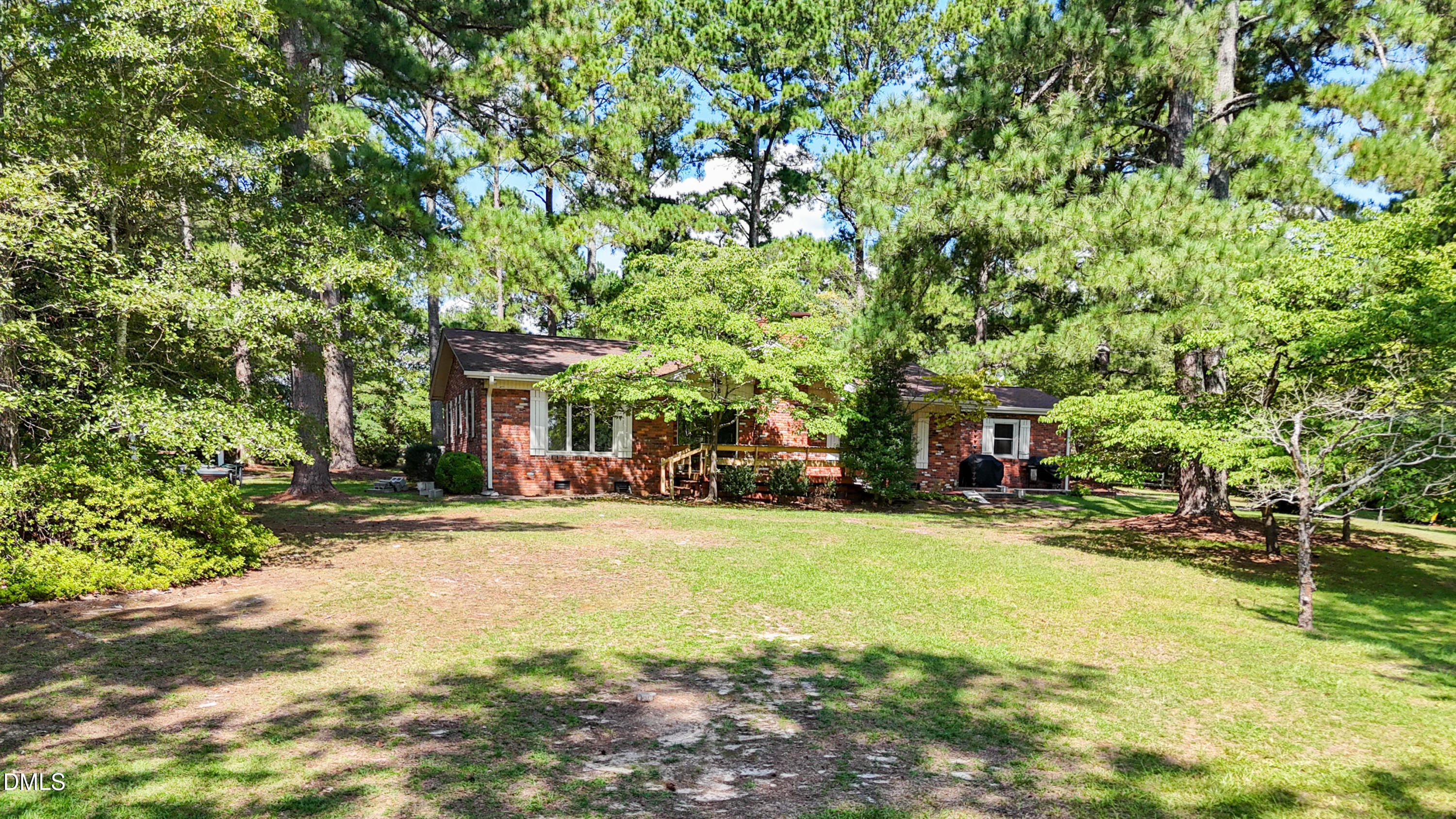 main property photo 29