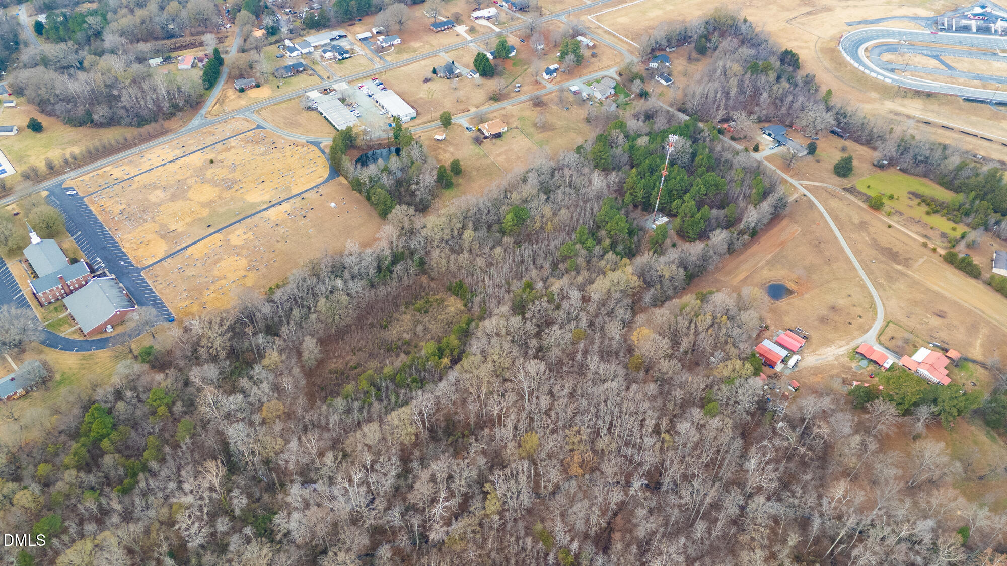 main property photo 8