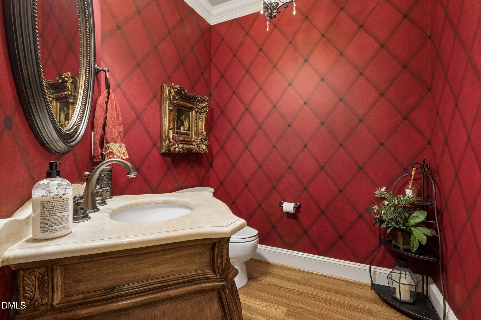 main property photo 16