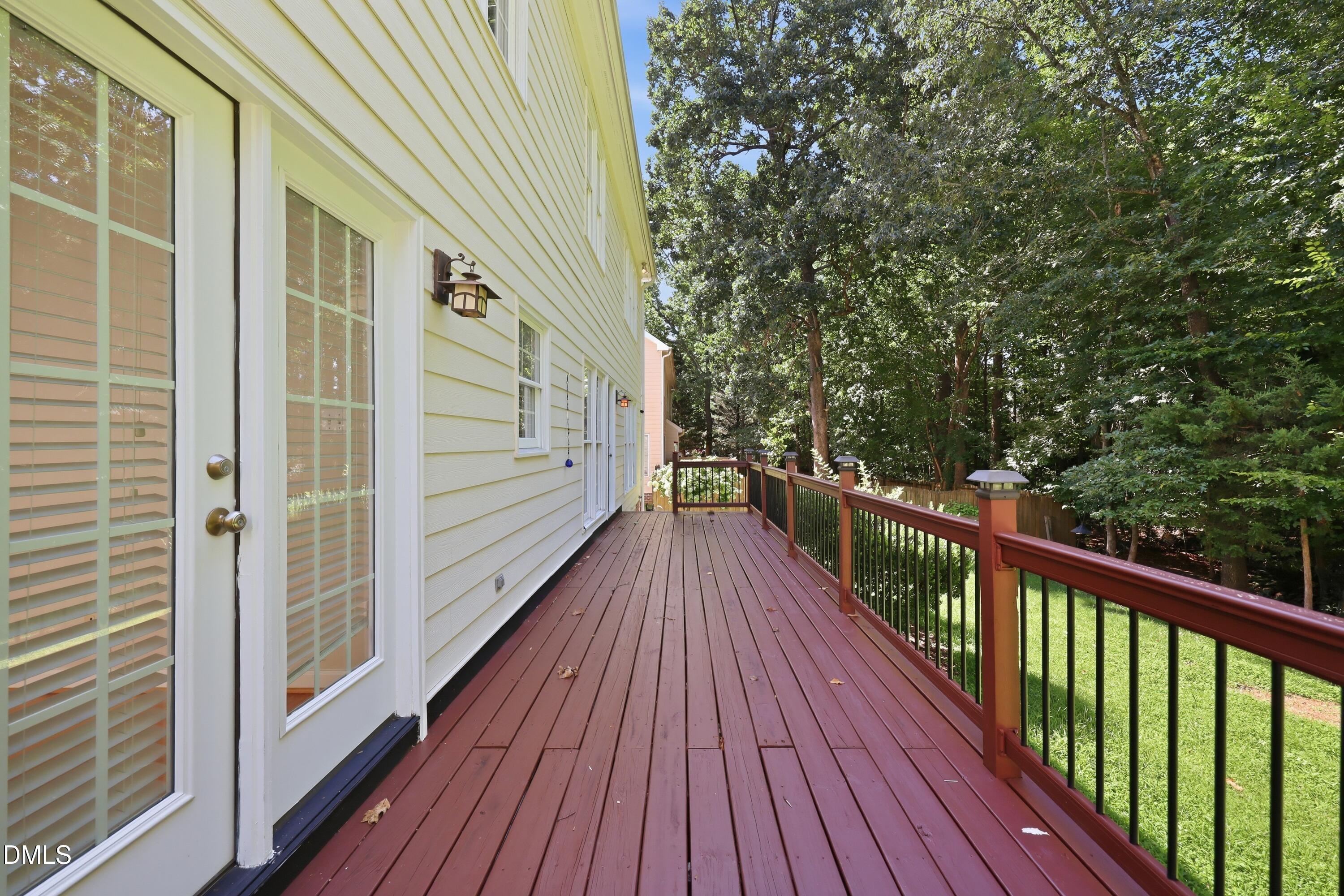main property photo 34
