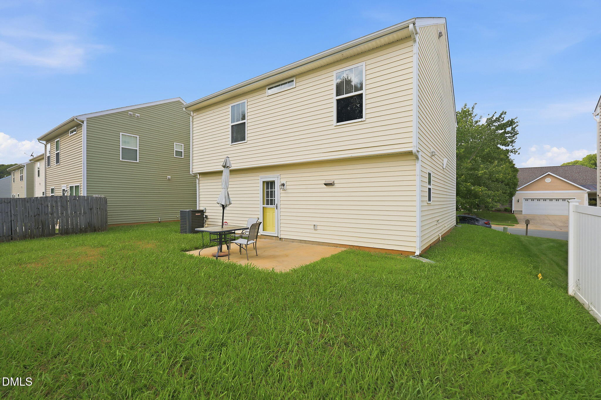 main property photo 27