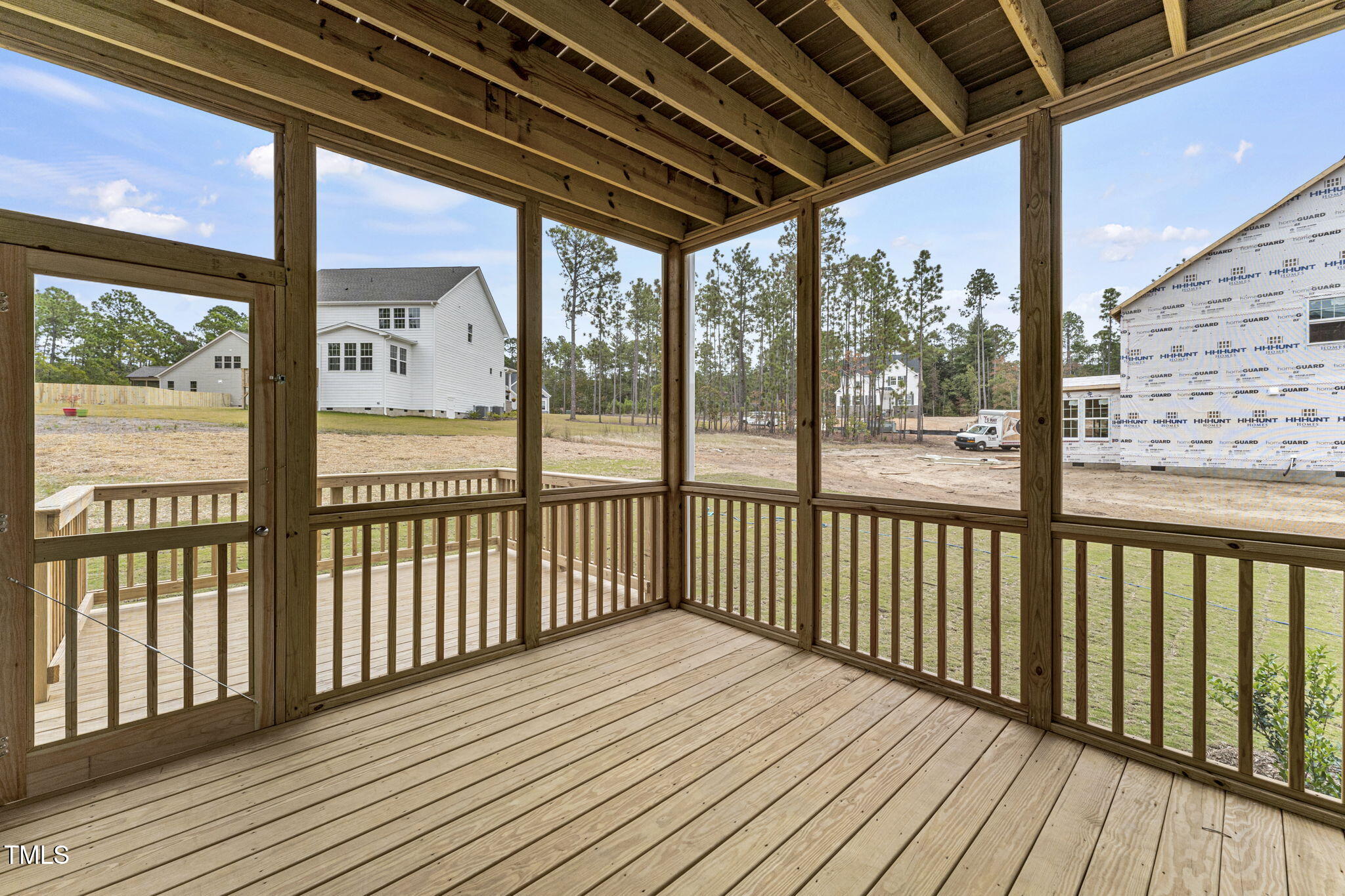 main property photo 32