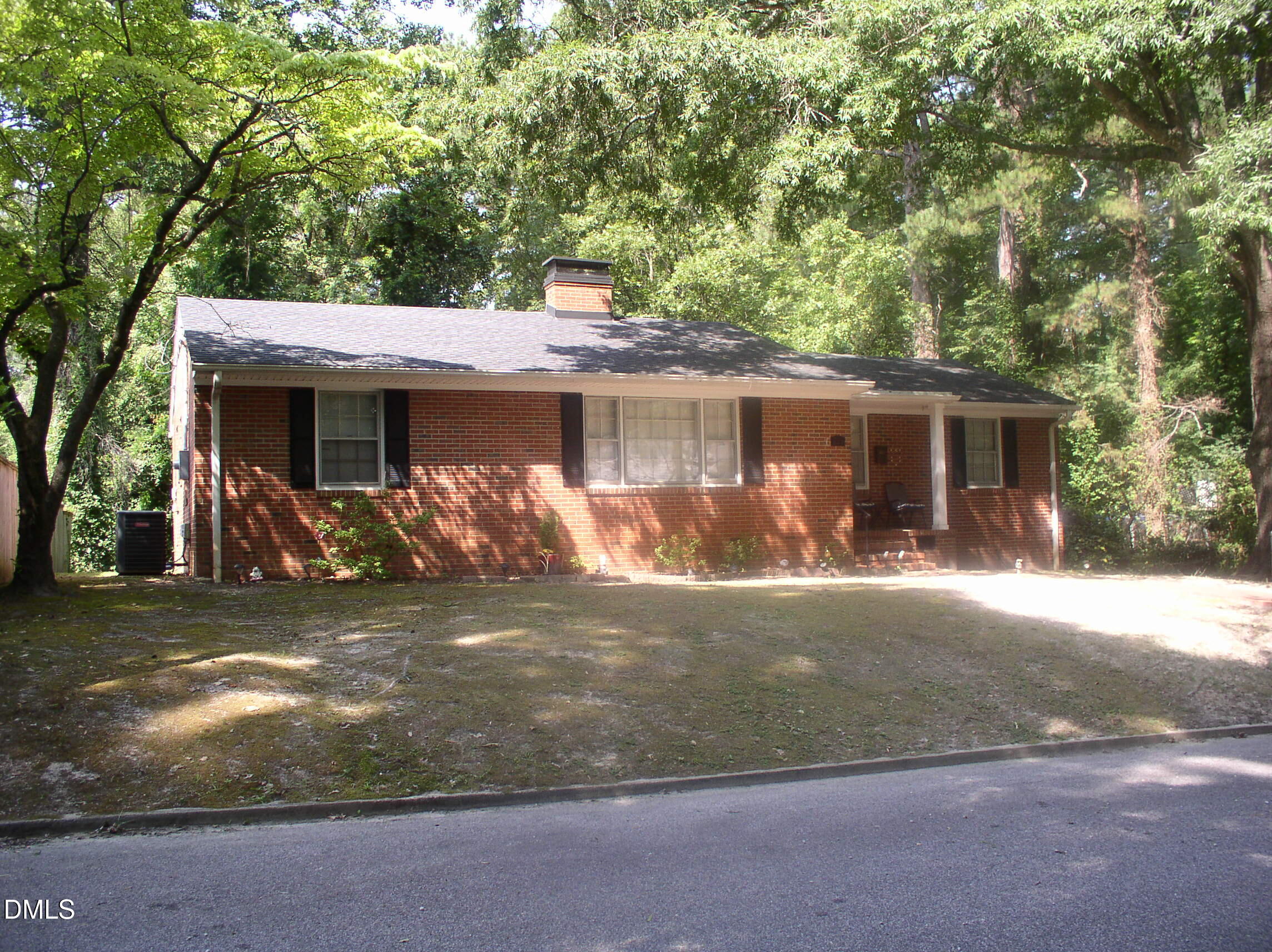 main property photo 36