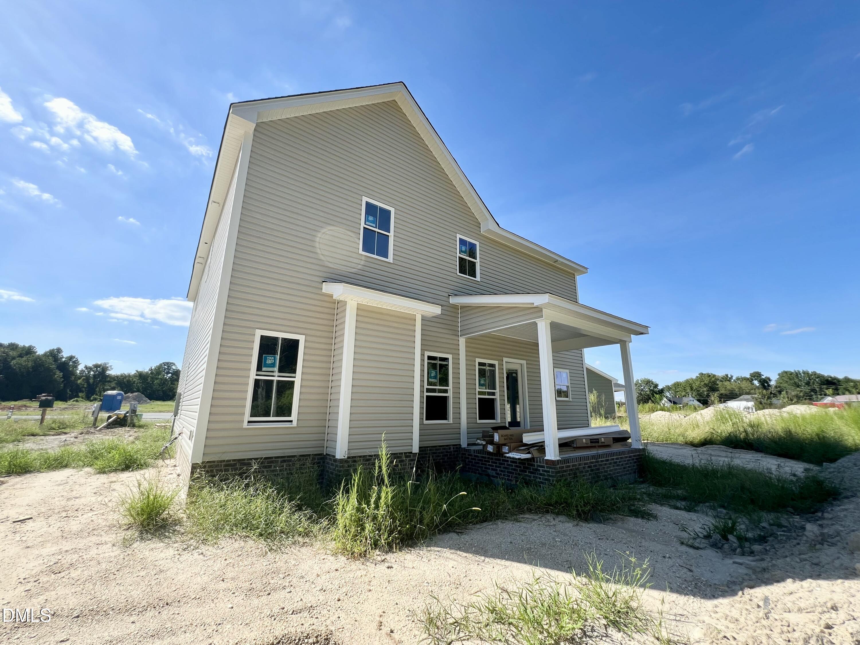 main property photo 23