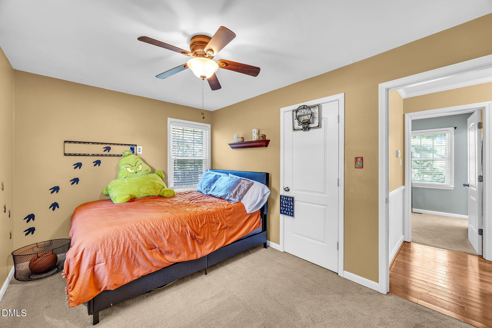 main property photo 15