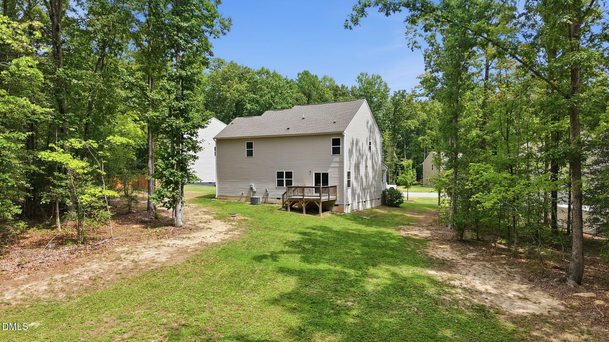 main property photo 47