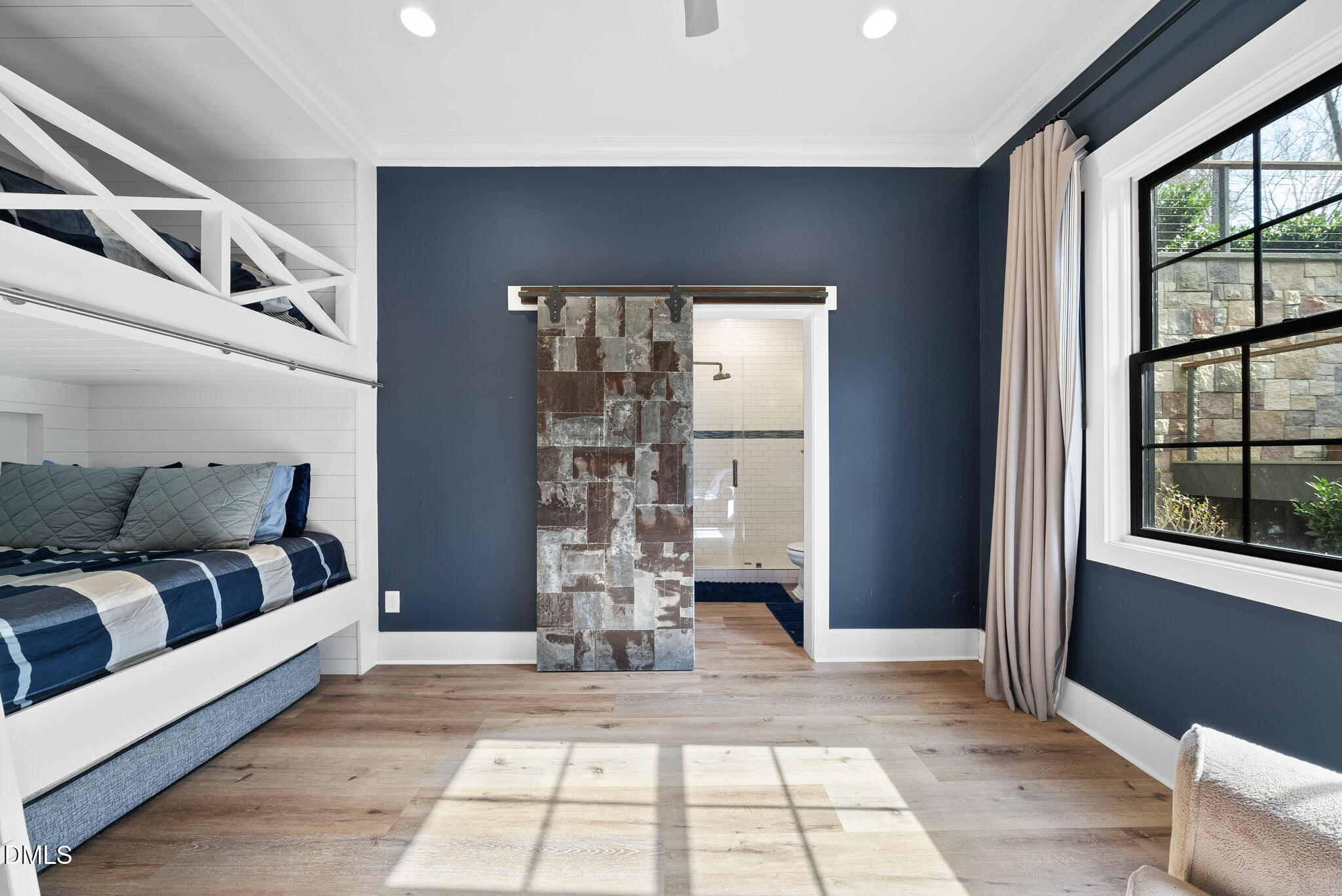 main property photo 58