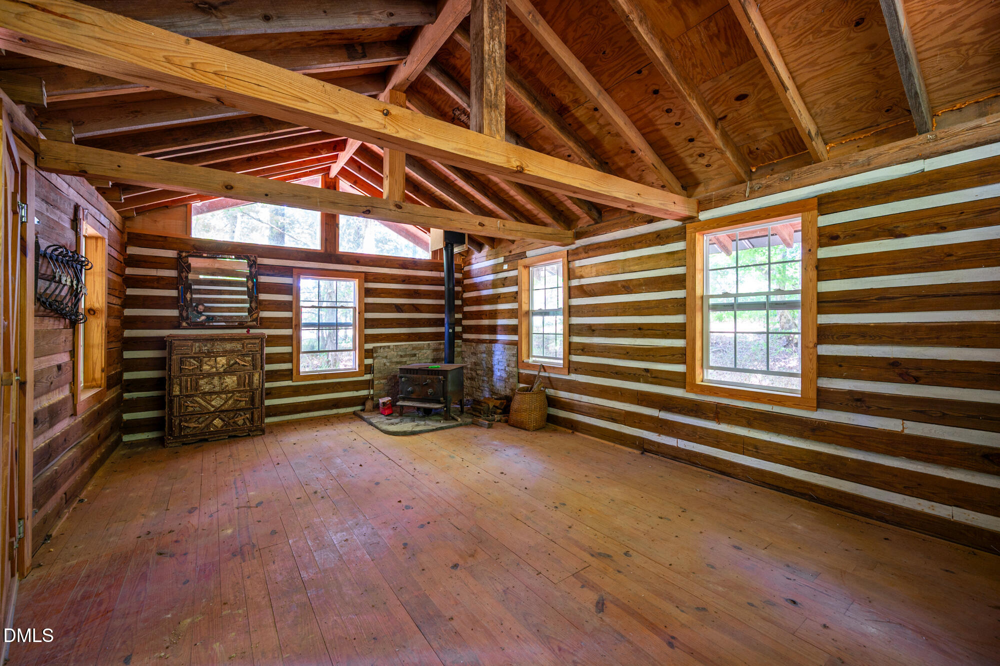 main property photo 59