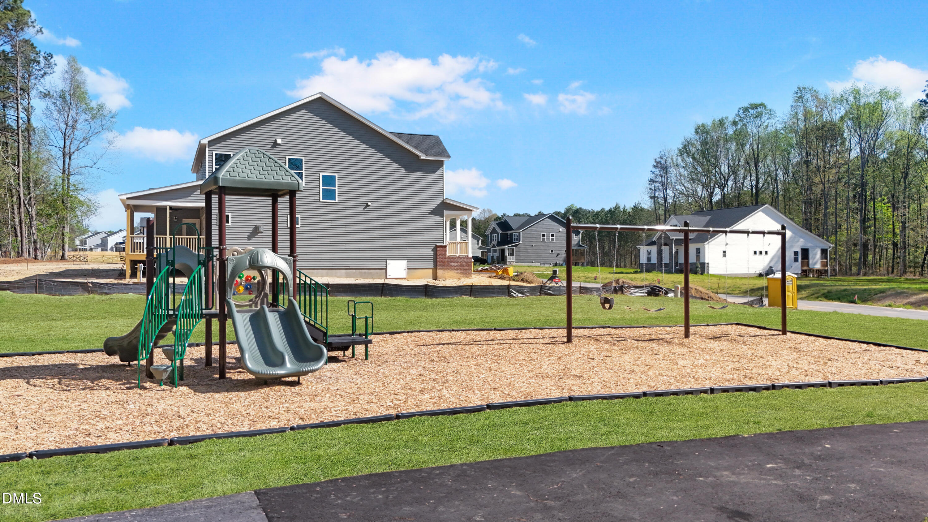 main property photo 39