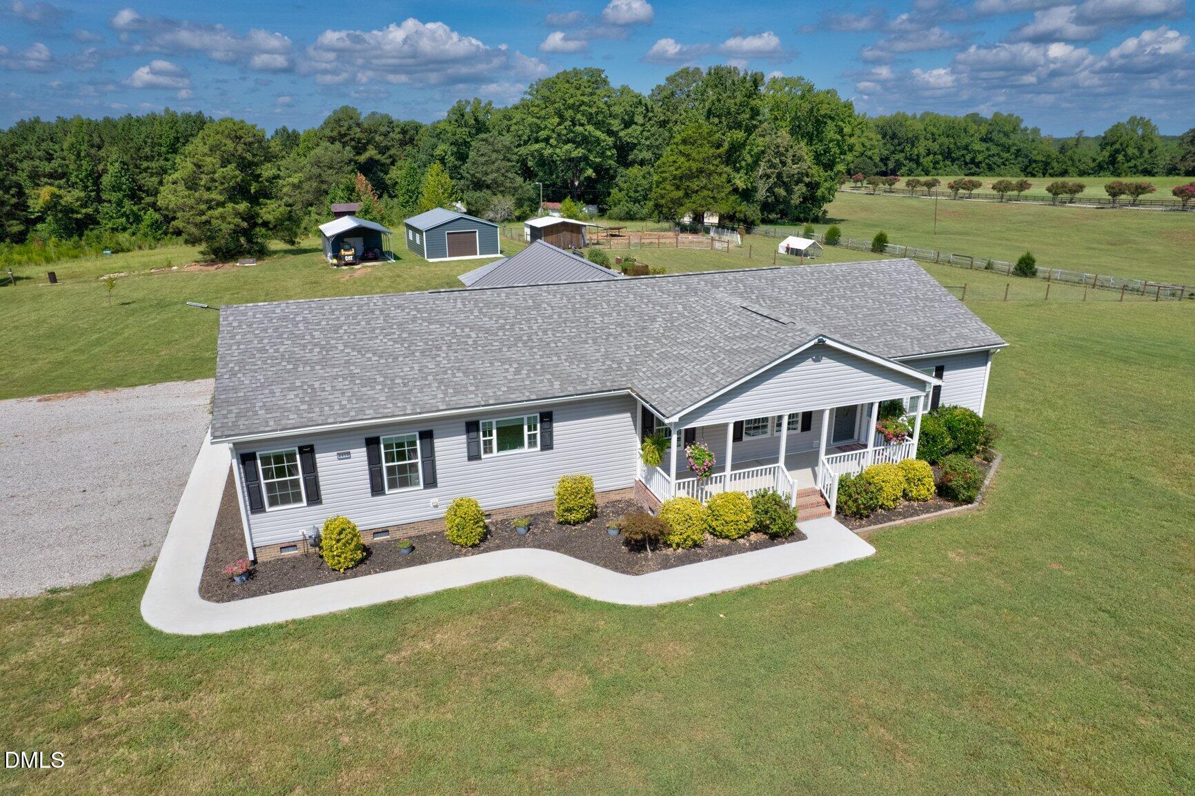main property photo 43