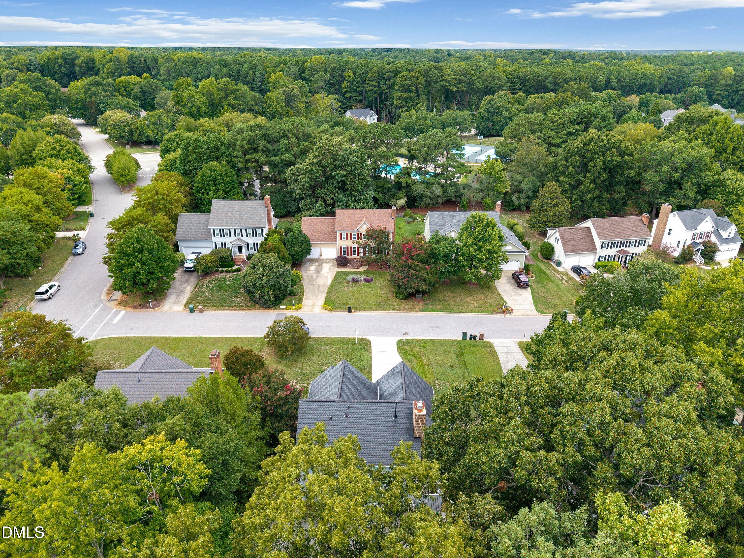 main property photo 50