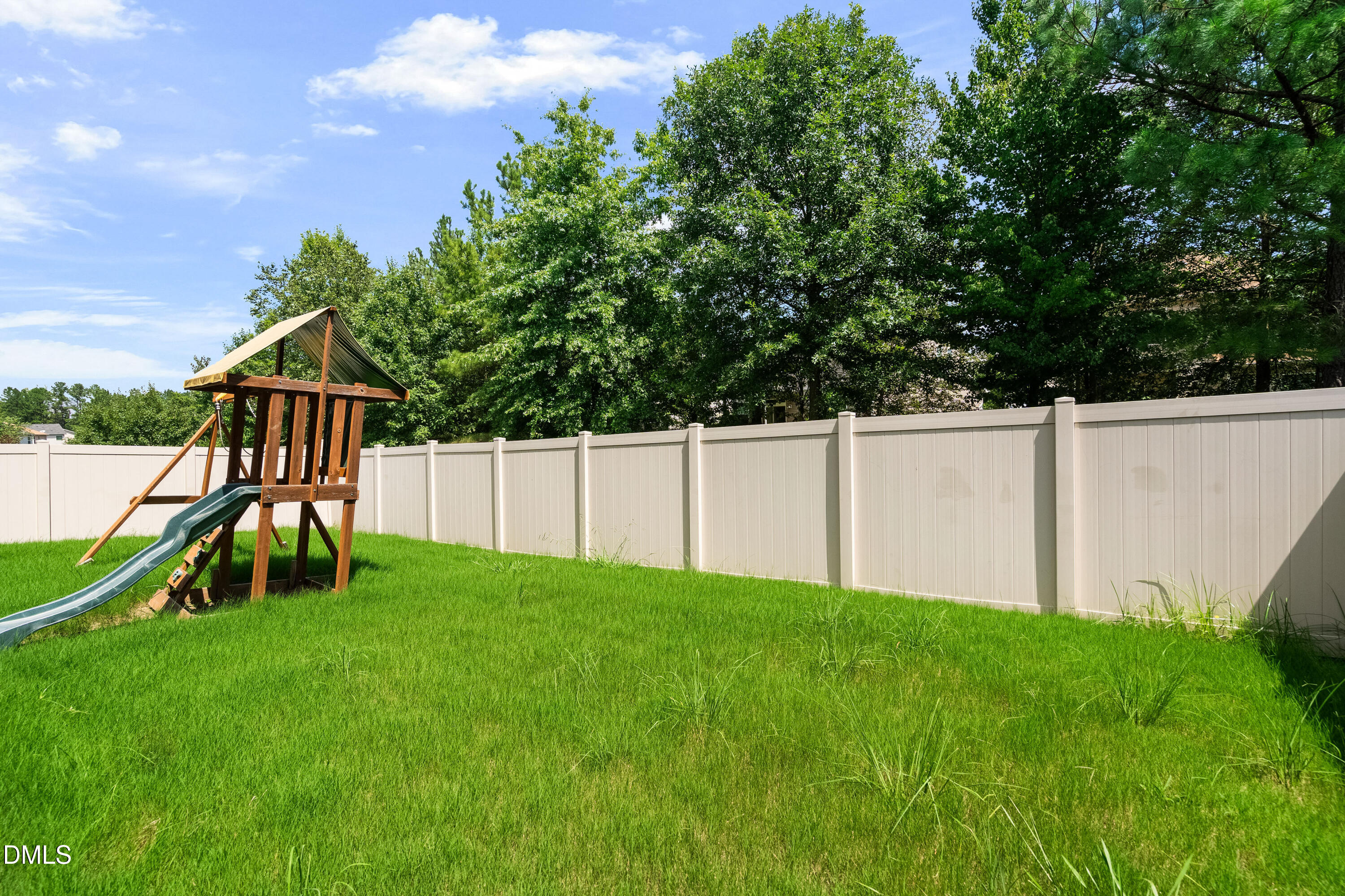 main property photo 57
