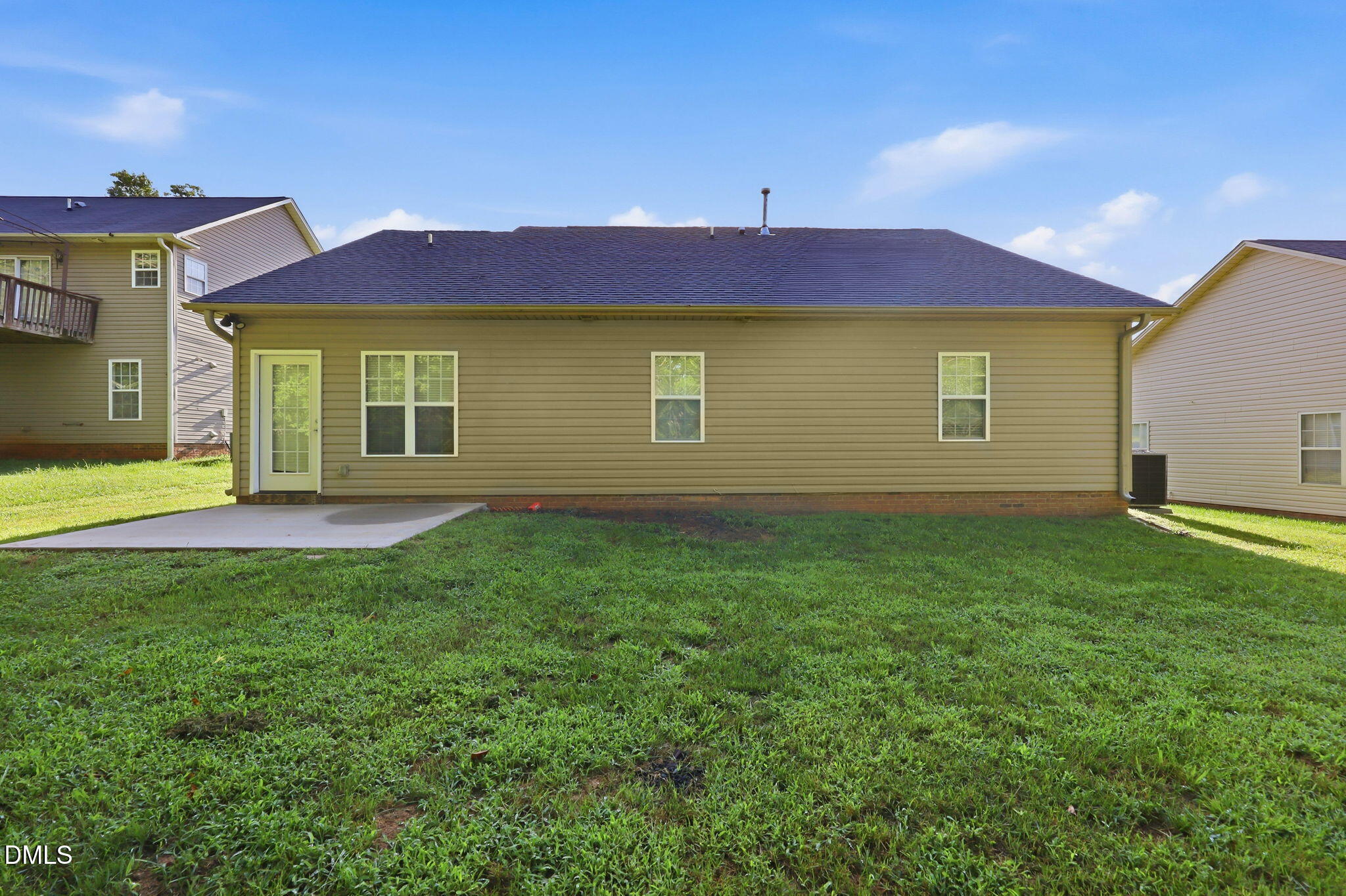 main property photo 32