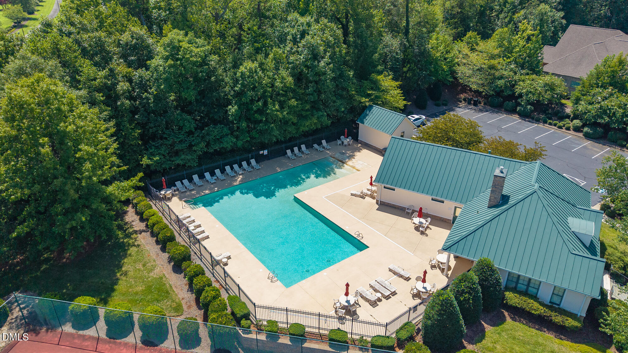 main property photo 70