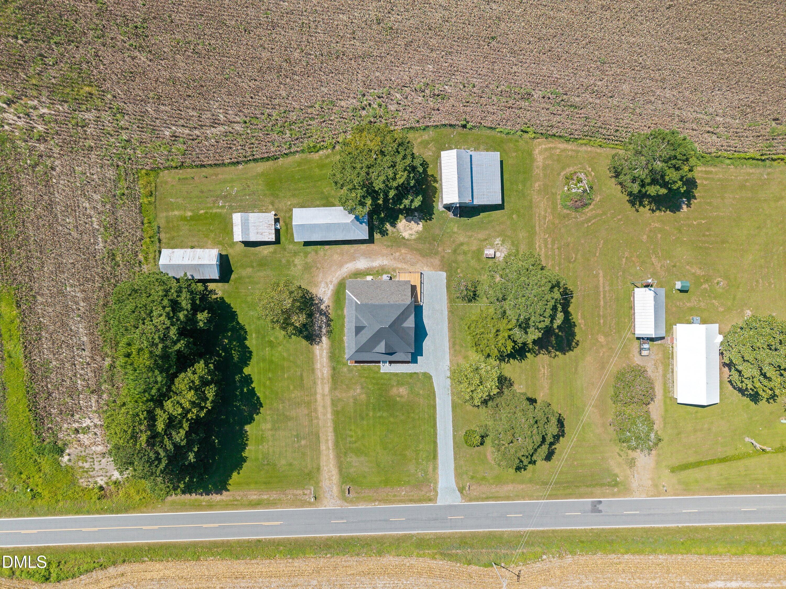 main property photo 41