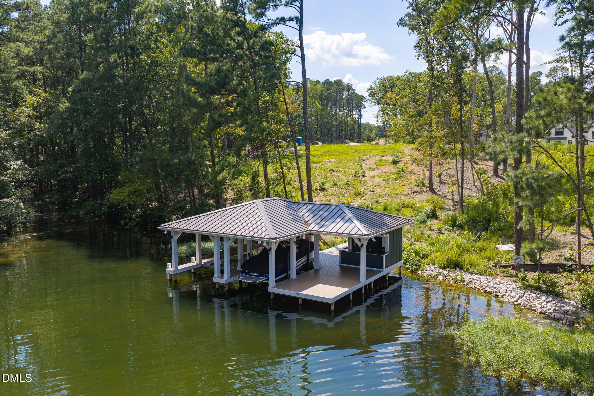 main property photo 34