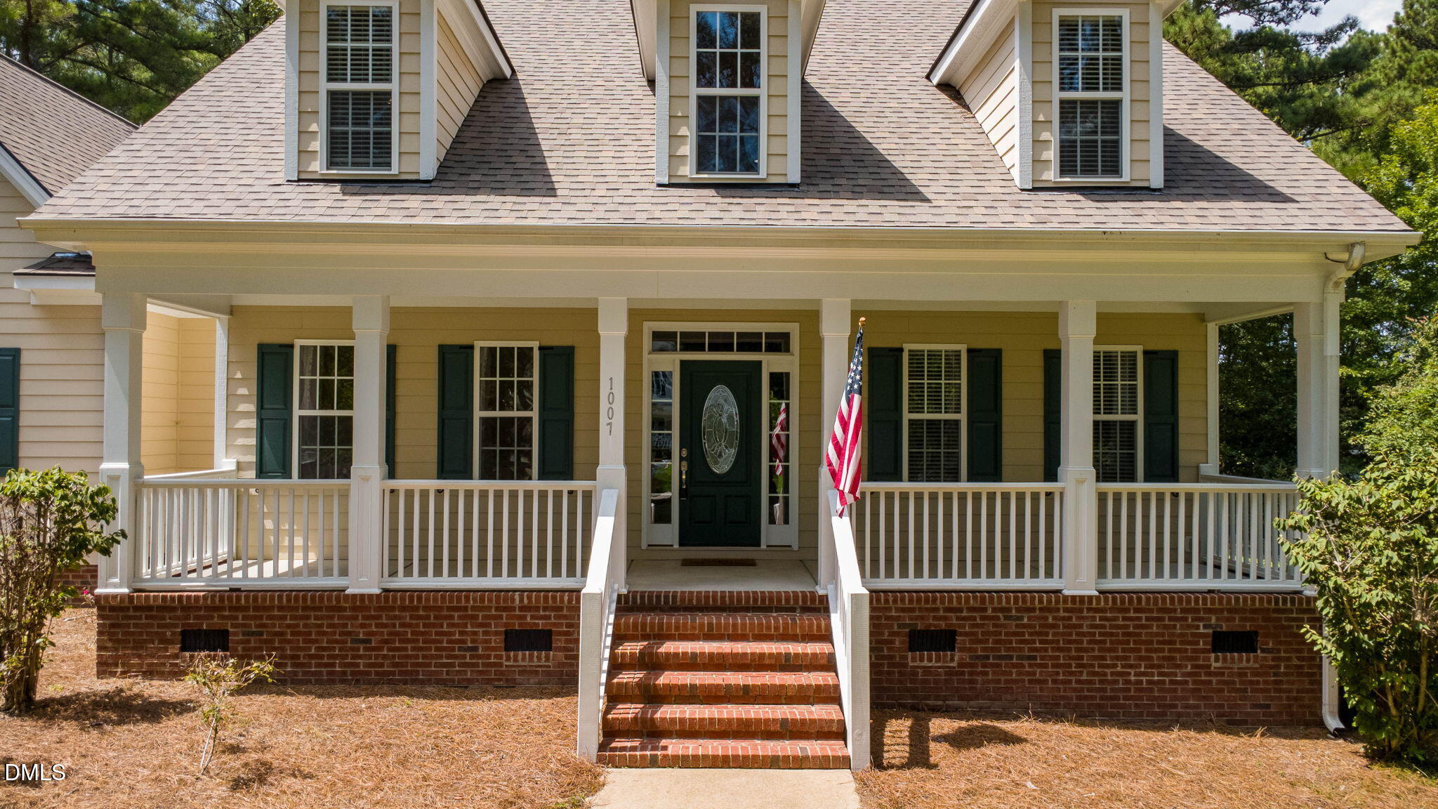 main property photo 7